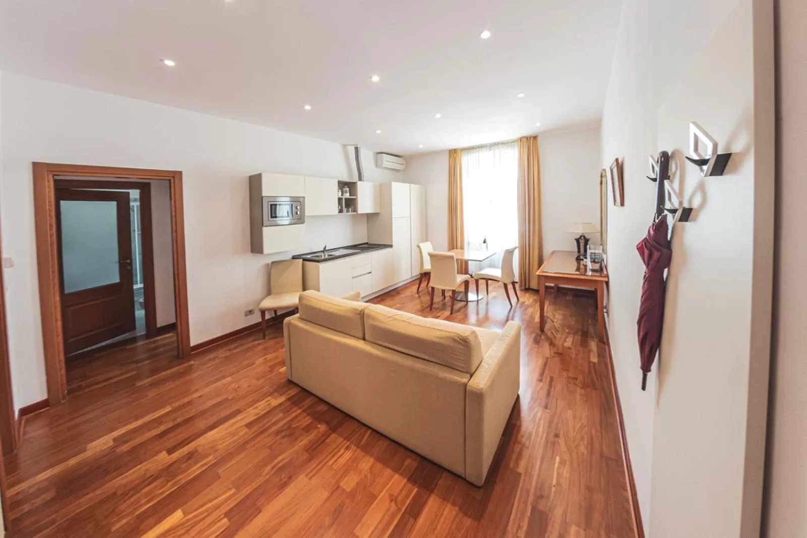 Kitchen or kitchenette in Residence Victoria