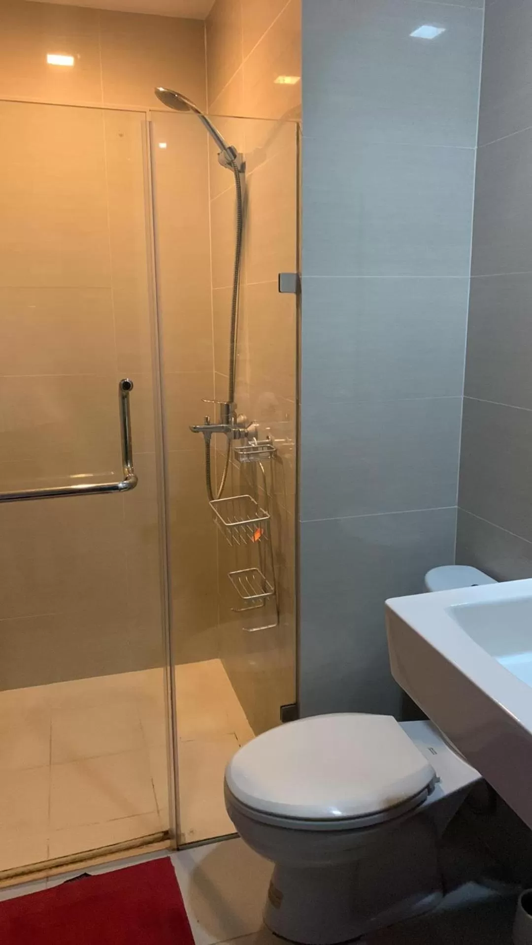 Shower in 81 Newport Boulevard Cluster 4 - 8F across NAIA Airport, Terminal 3