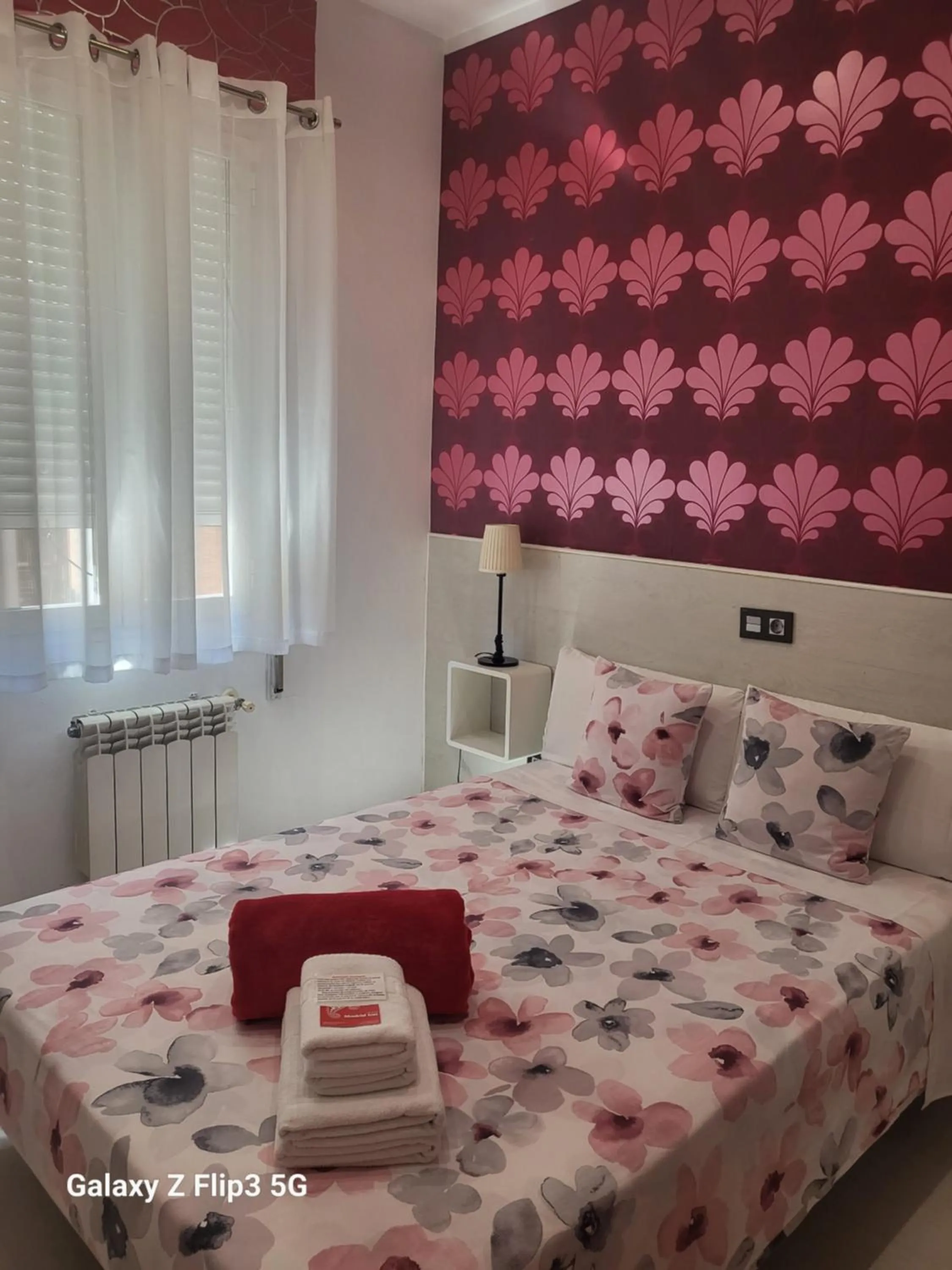 Bed in Hostal Inn Madrid