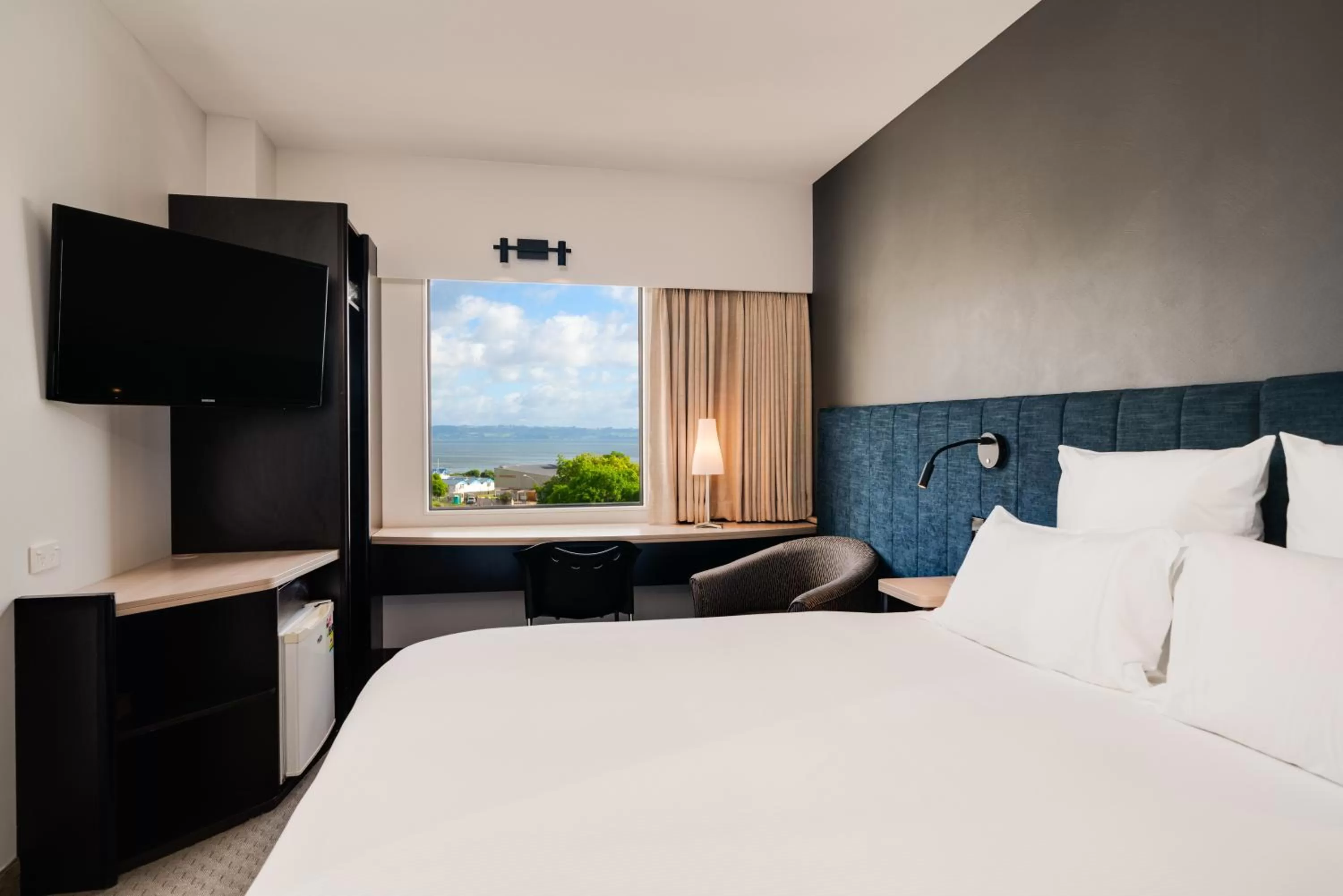 Photo of the whole room, Bed in ibis Rotorua