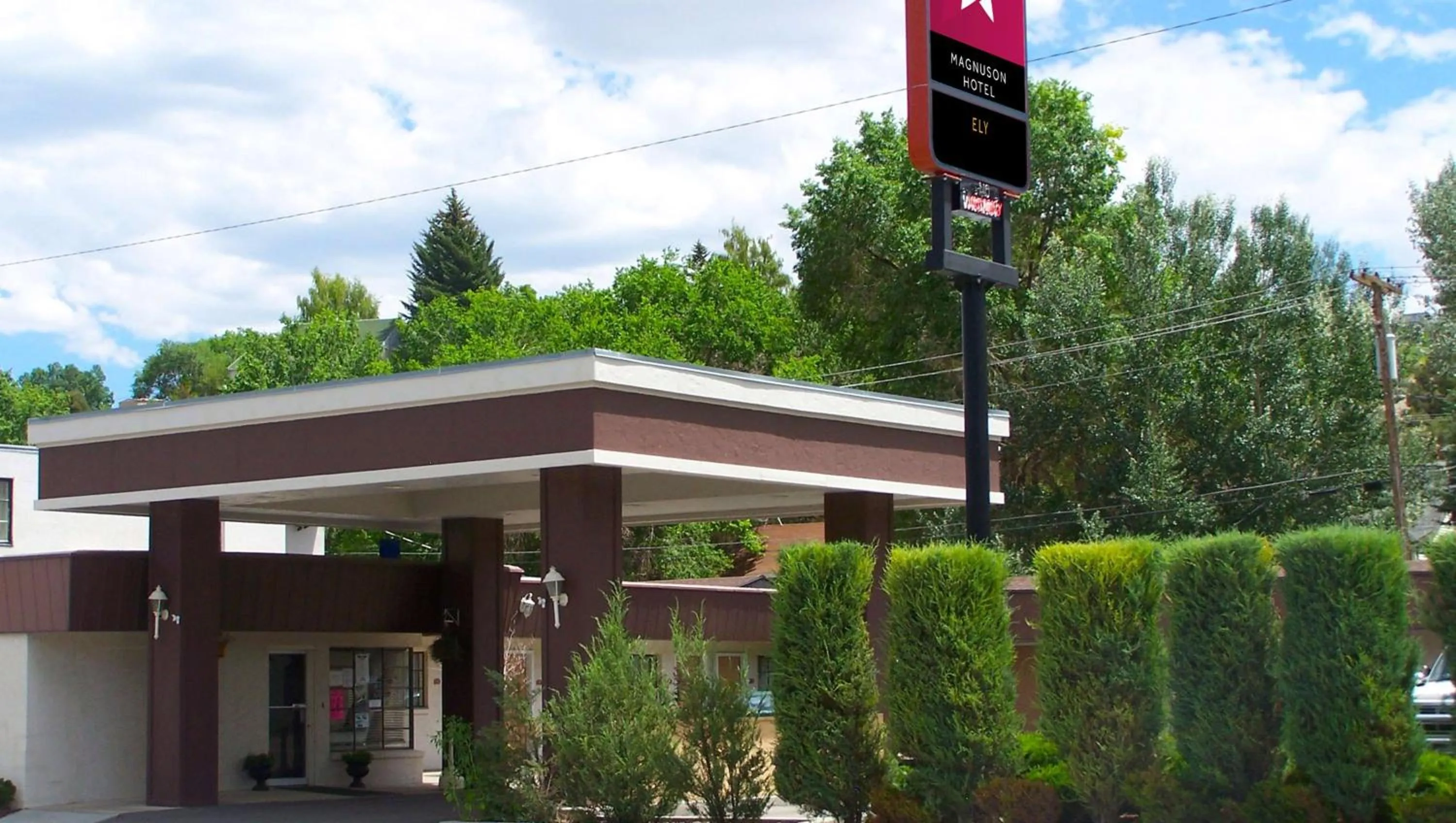 Property building in Magnuson Hotel Ely