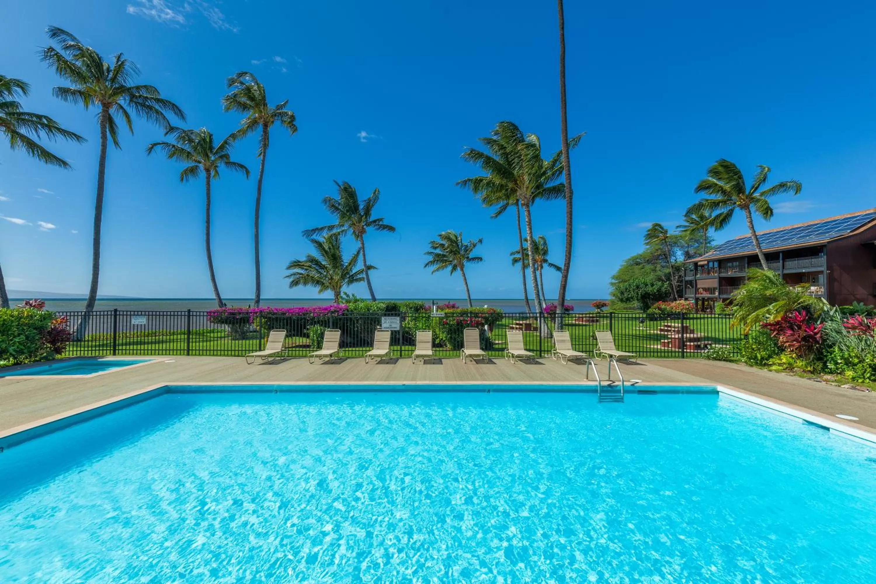 Swimming pool in Castle at Moloka'i Shores