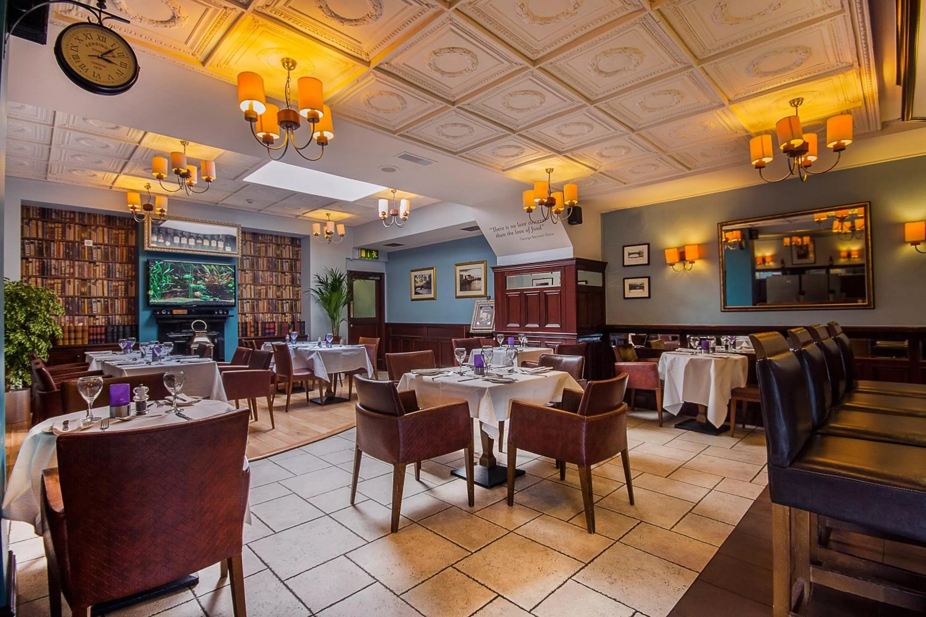 Lounge or bar in Cassidys Hotel