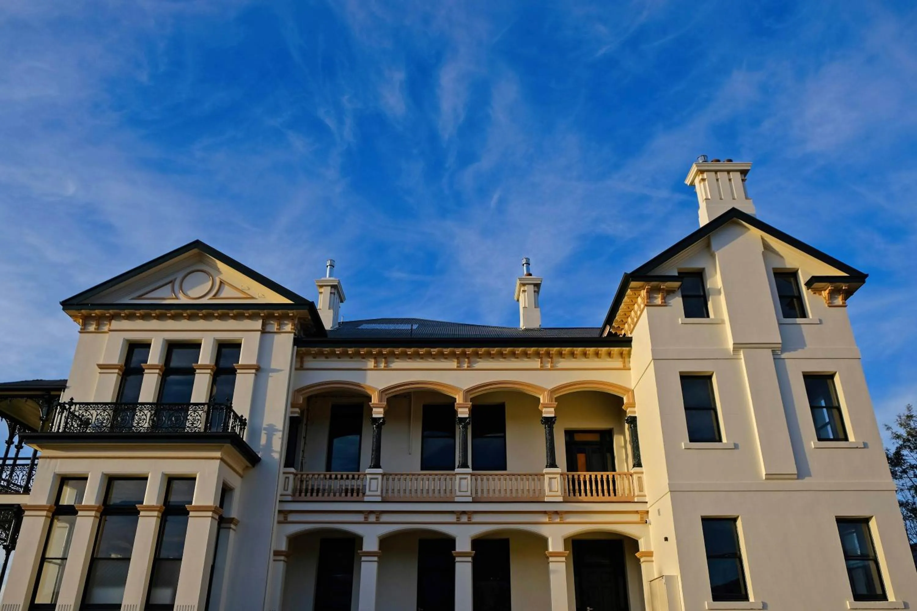 Property building in Maylands Lodge