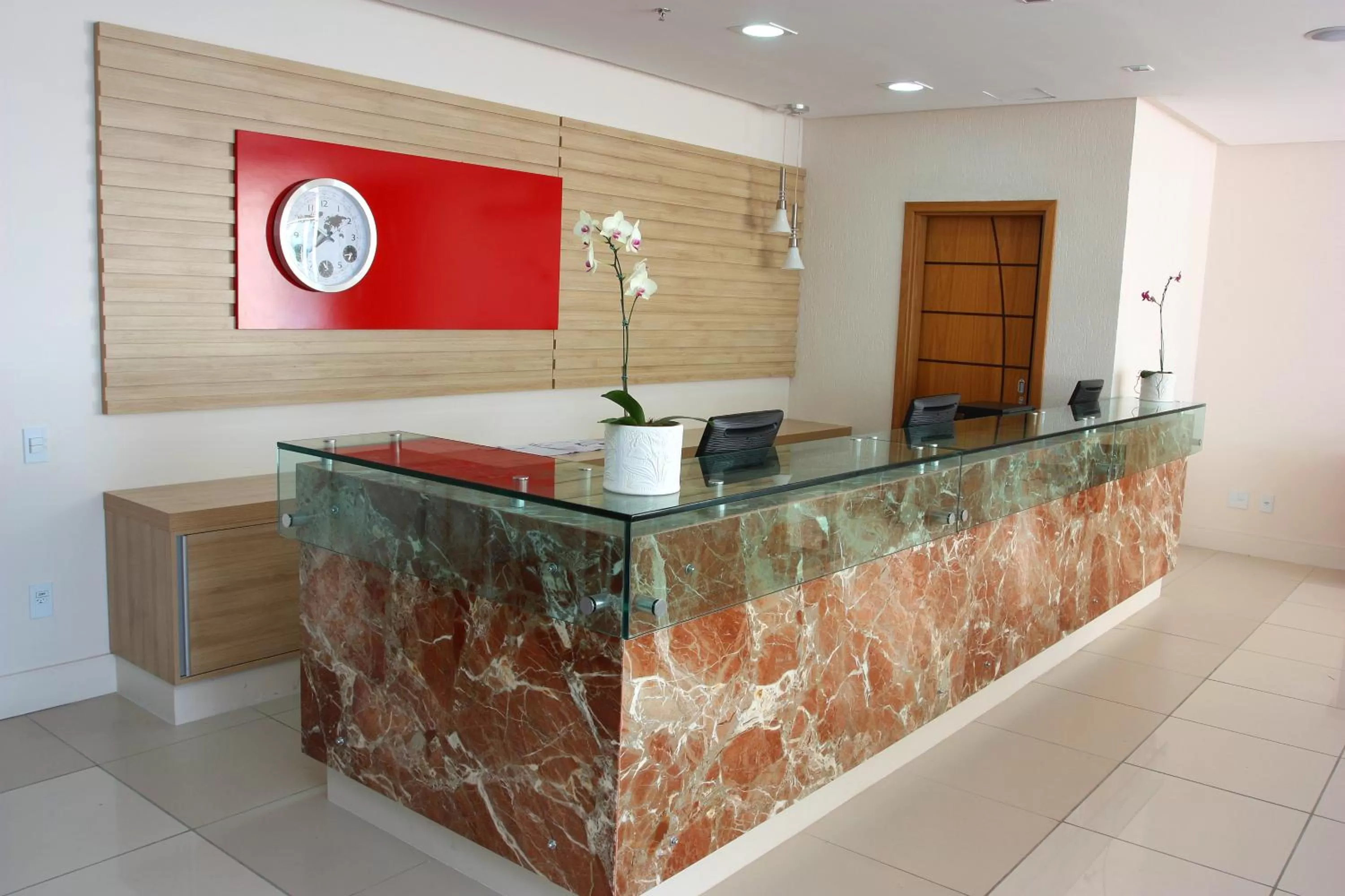 Lobby or reception in Stop Way Hotel São Luís