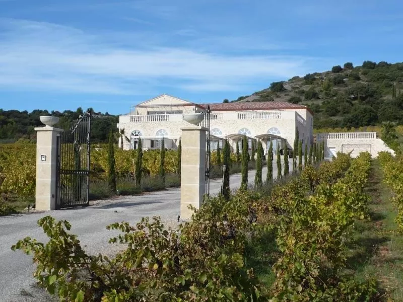 Day in Château de Valloubière