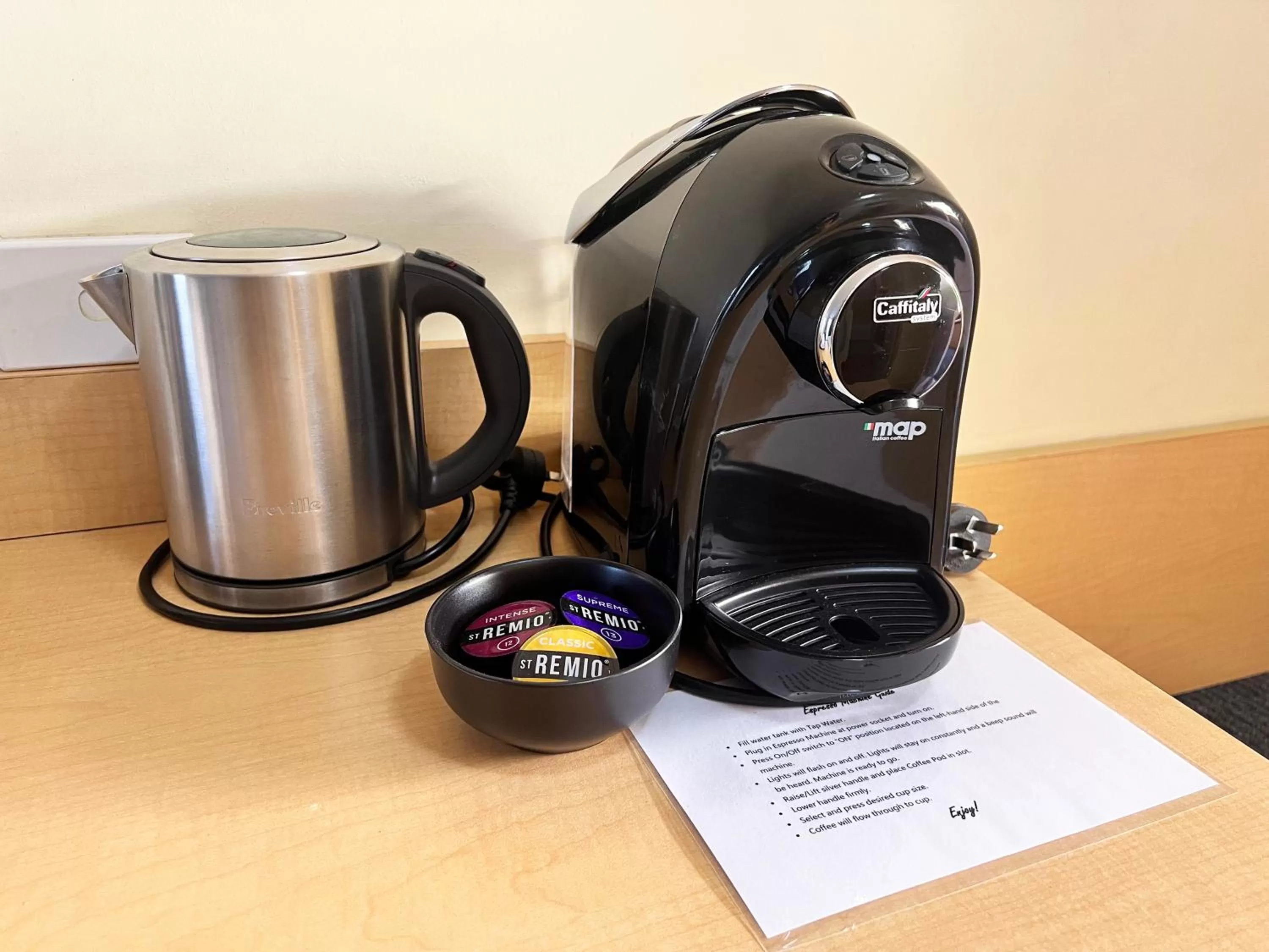 Coffee/tea facilities in Stay at Alice Springs Hotel