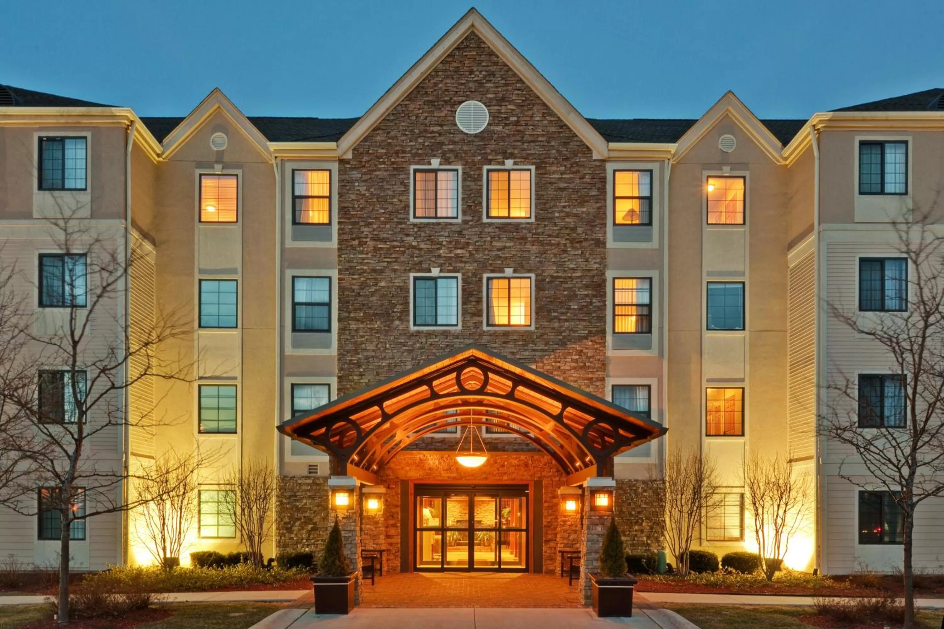 Property building in Staybridge Suites Glenview by IHG