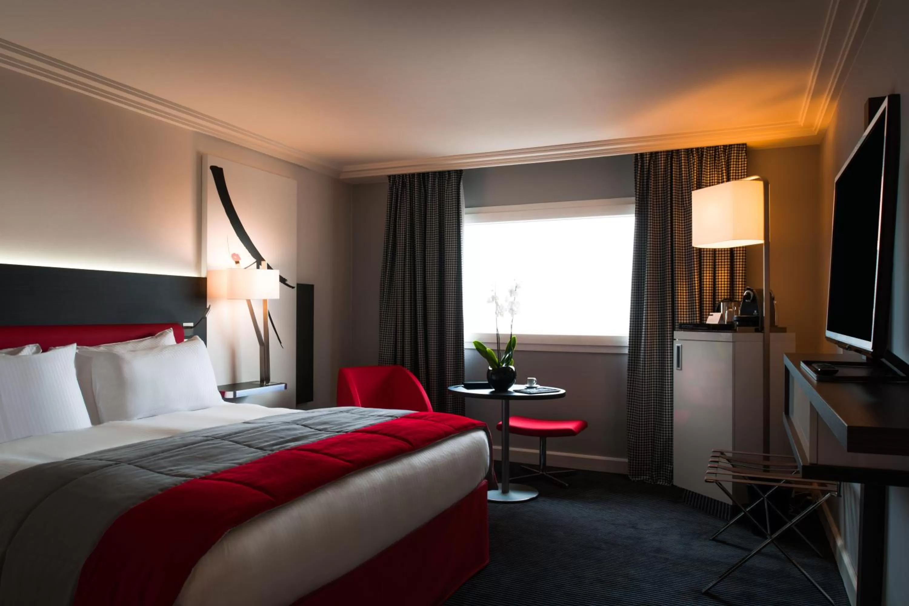 Family Room with Two Double Beds in Mercure Paris CDG Airport & Convention