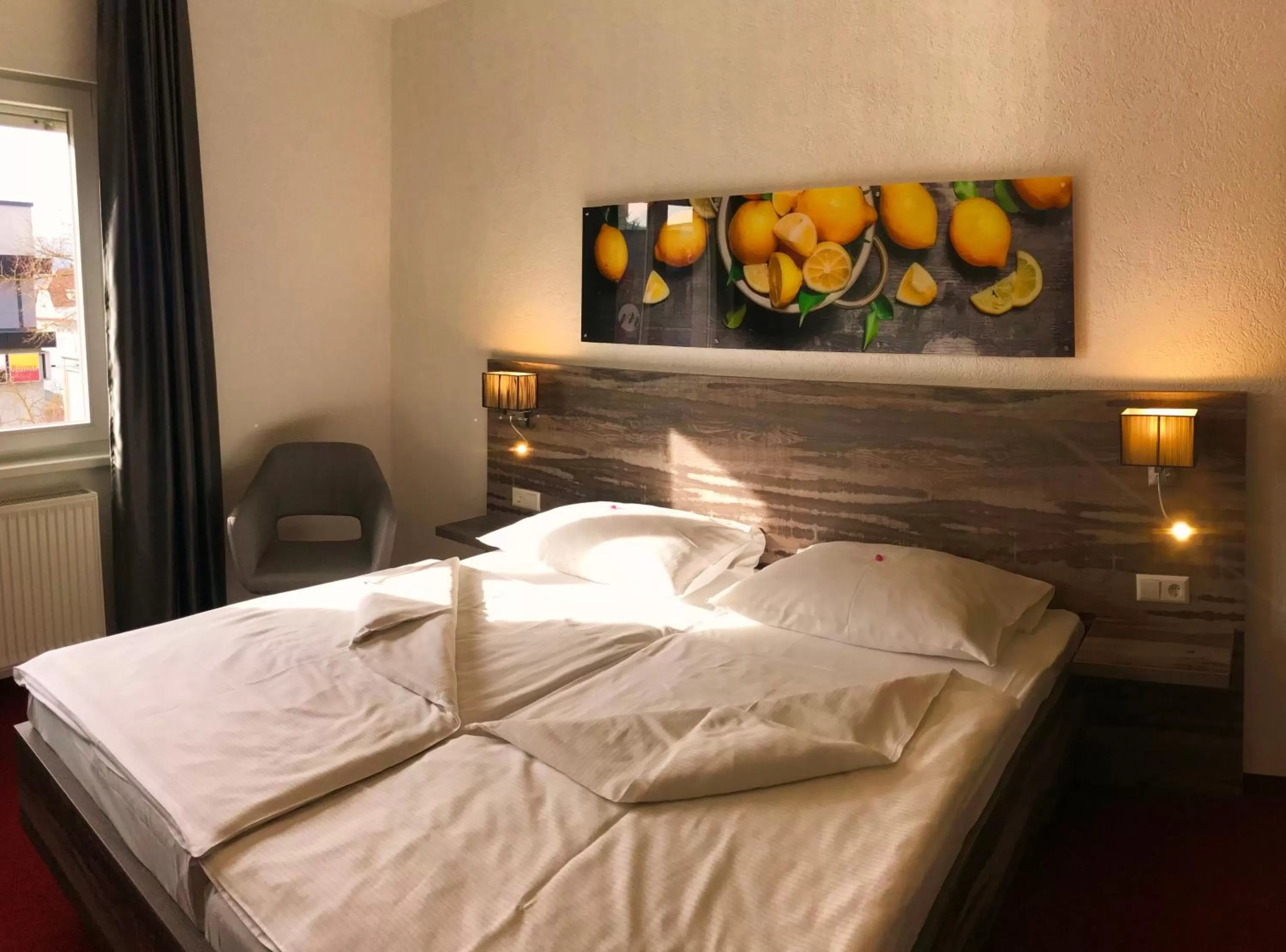 Bed in stadthotel miya