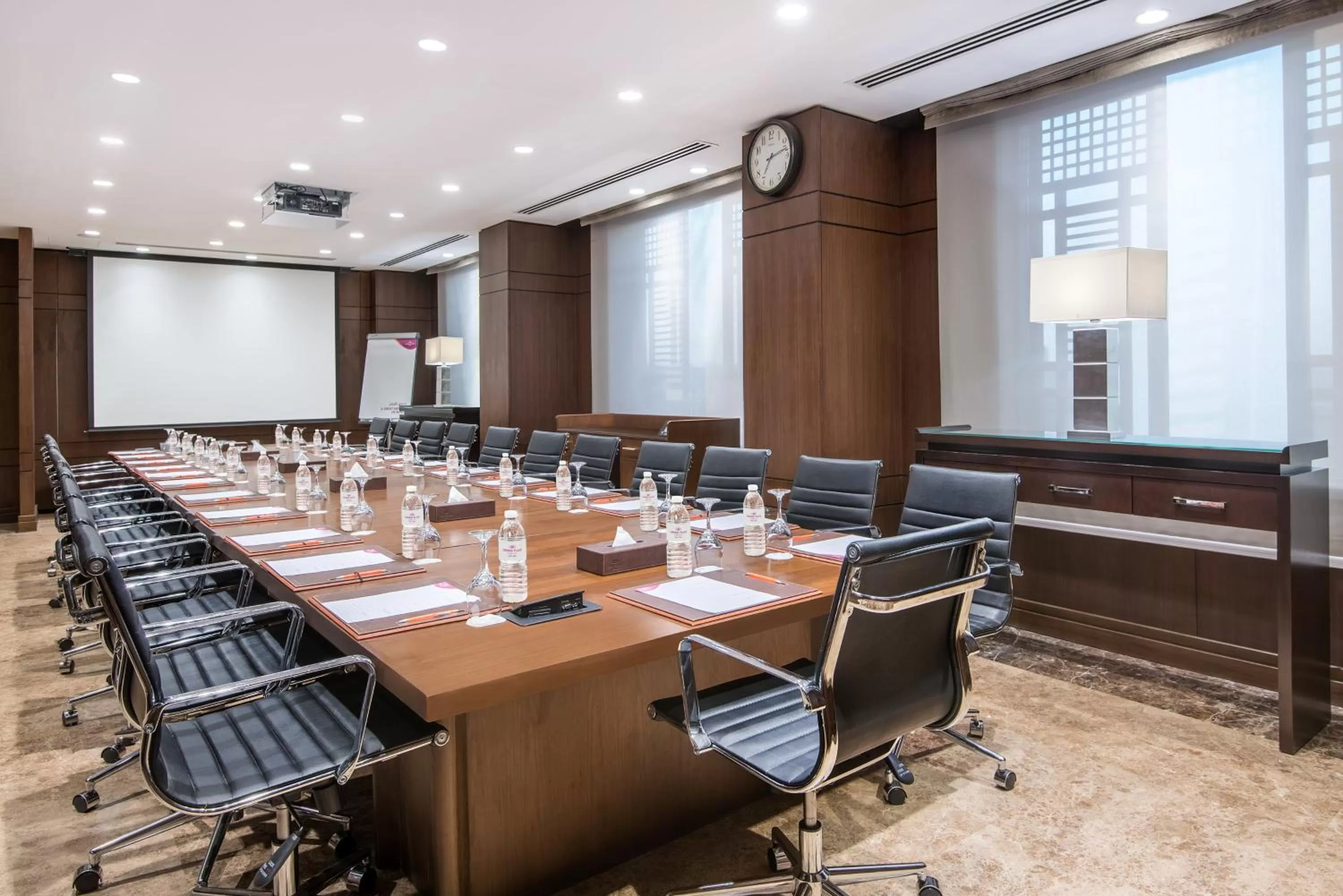 Meeting/conference room in Crowne Plaza Madinah by IHG