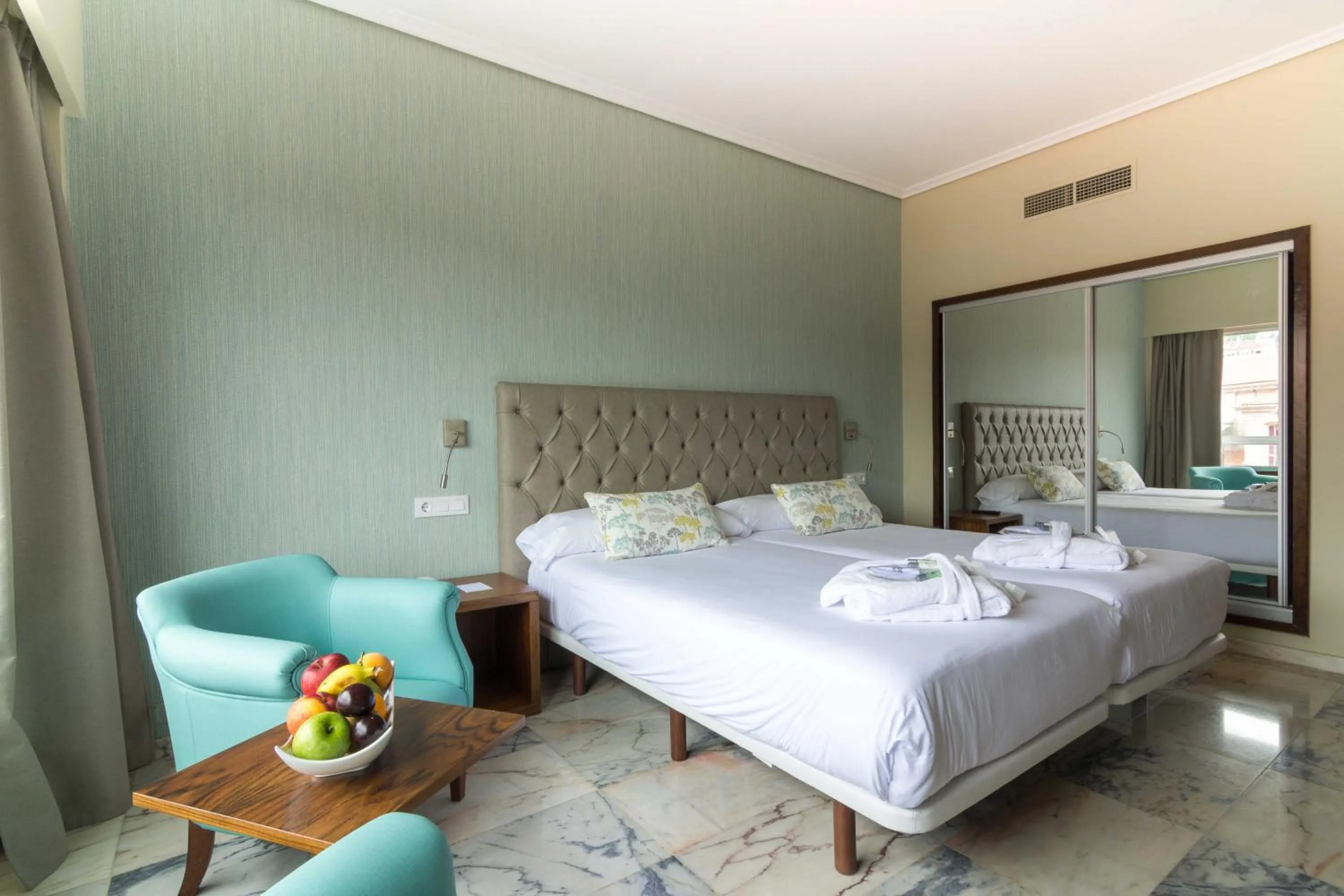 Bed in Hotel Bahía de Vigo