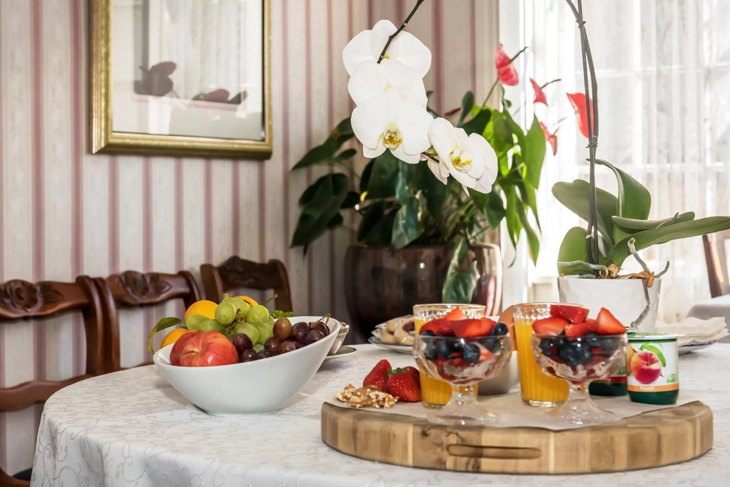Dining area in Bath Street Inn