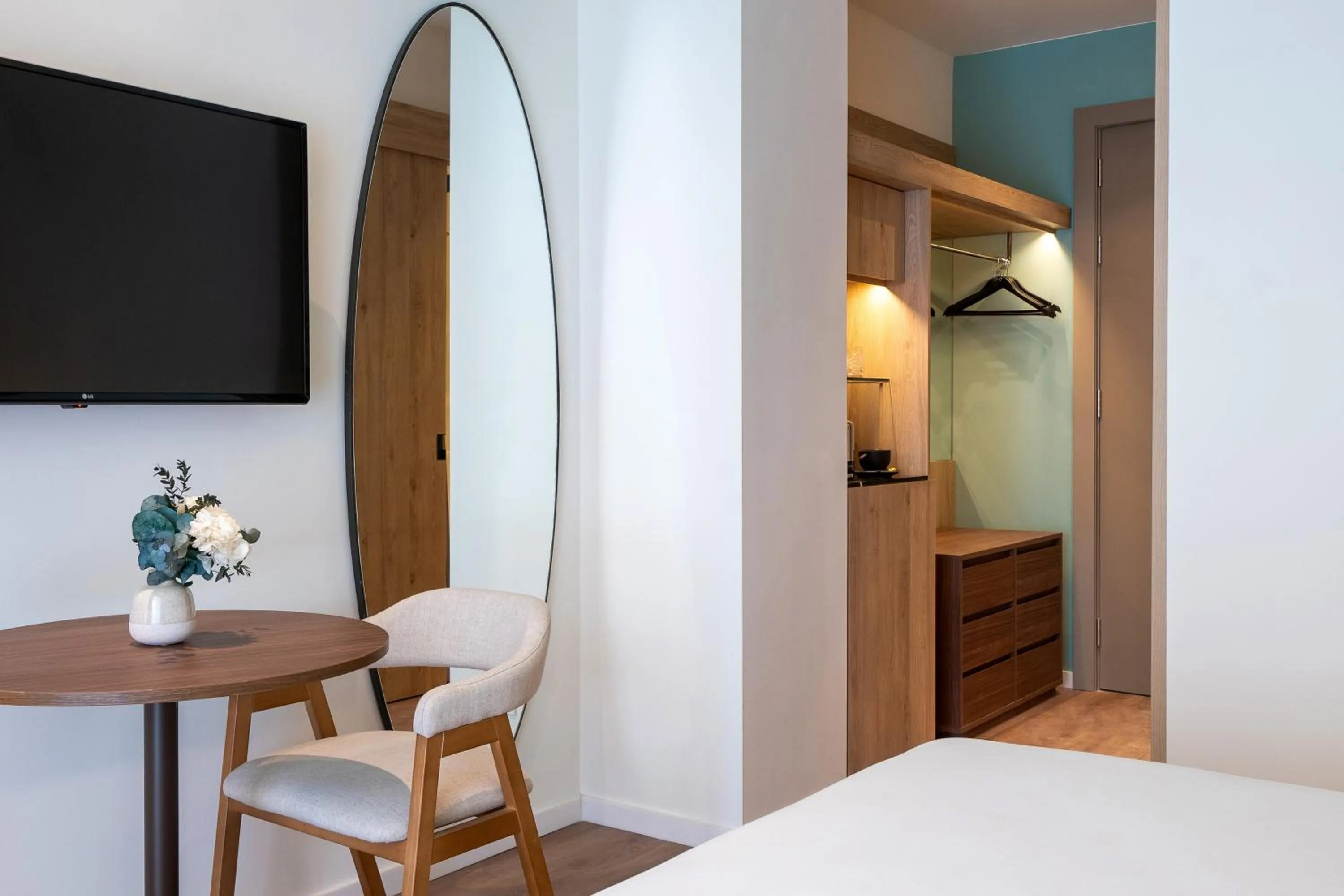 Bed in Meliá Granada