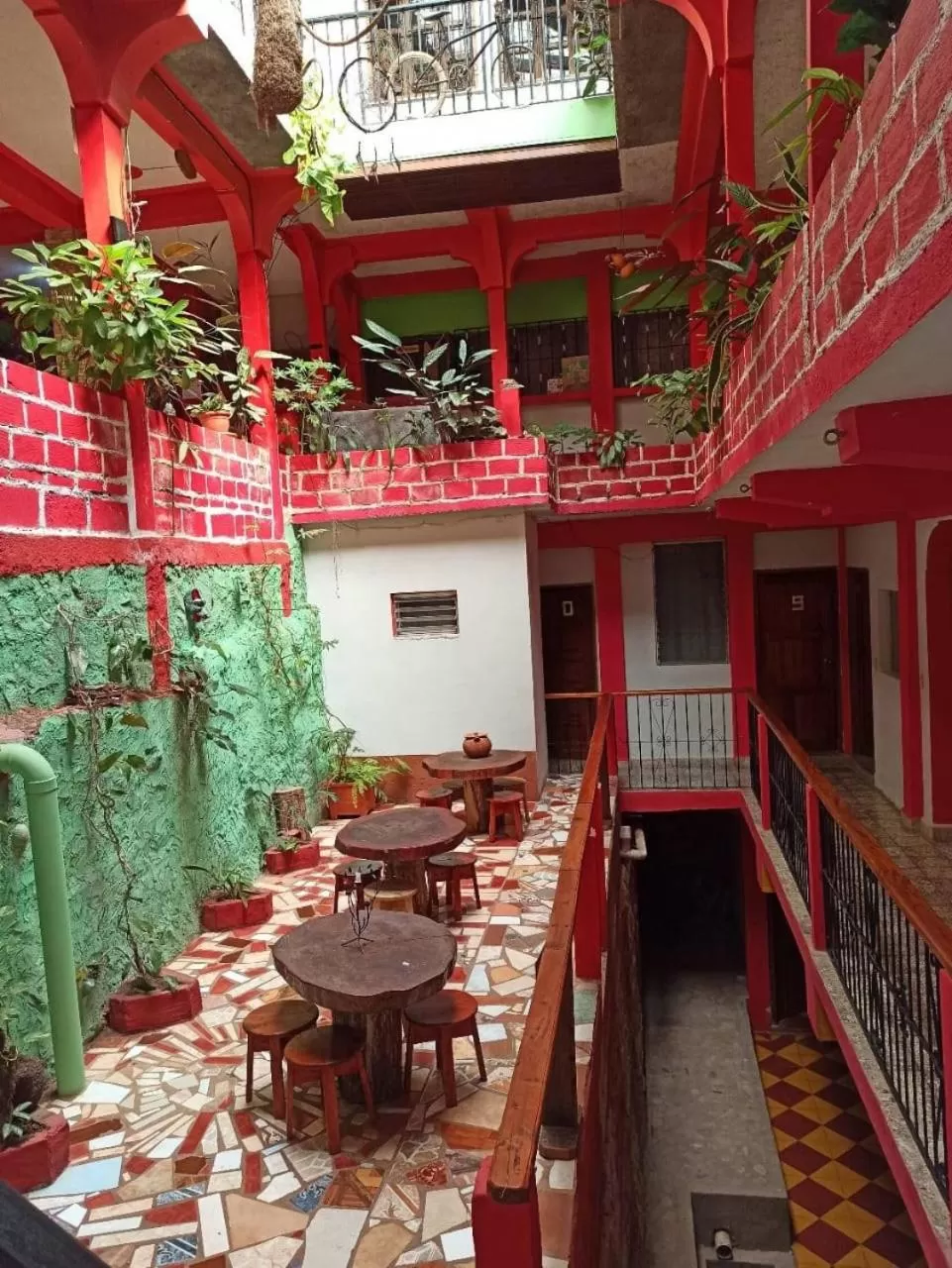 Hotel & Hostal Yaxkin Copan