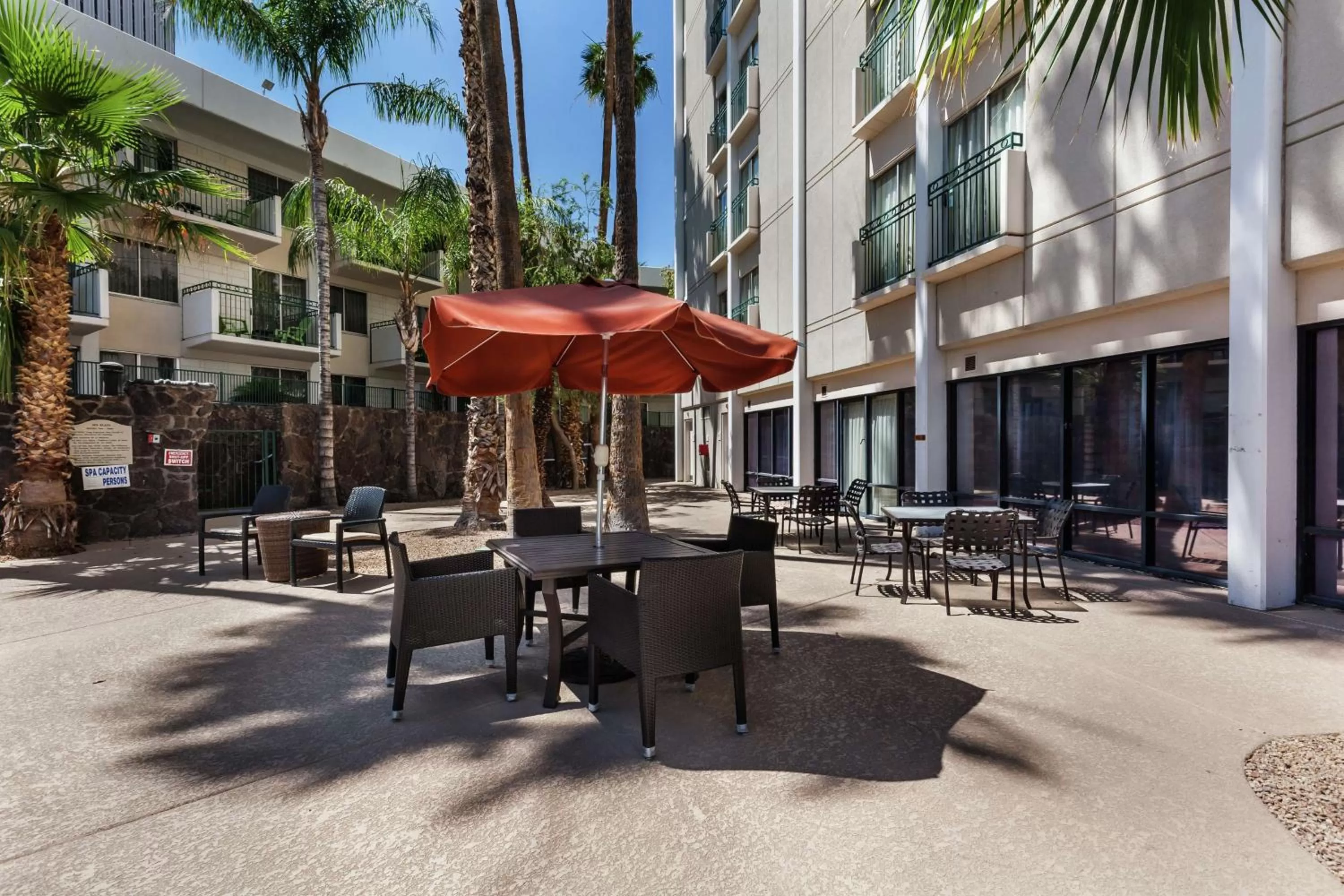 Patio in Hilton Garden Inn Phoenix Midtown