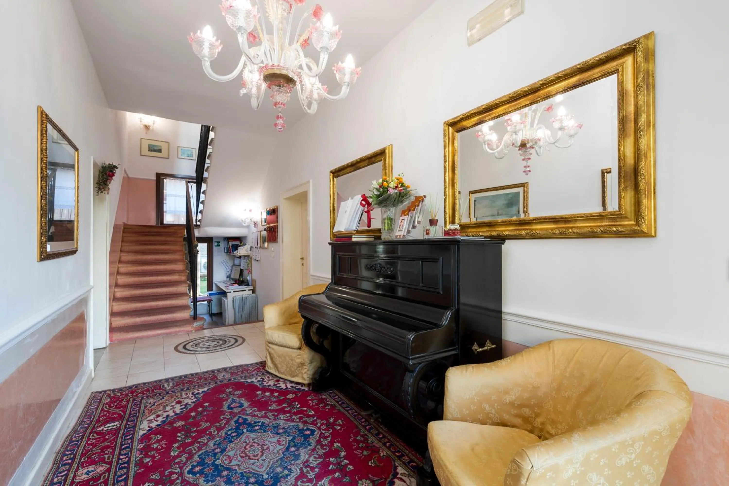 Lobby or reception in Villa Casanova