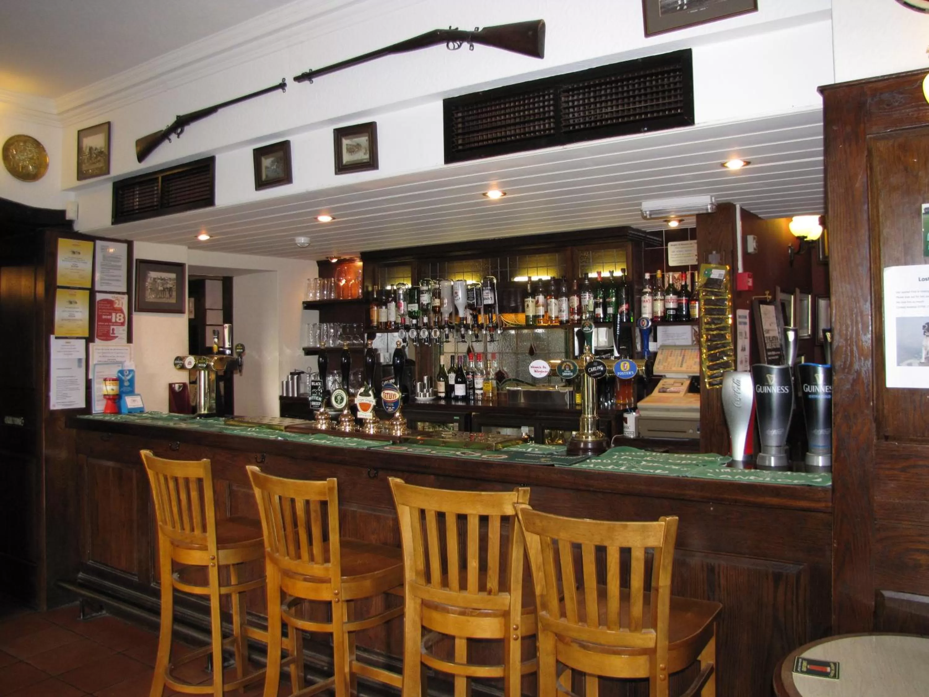 Lounge or bar in Wellington Inn