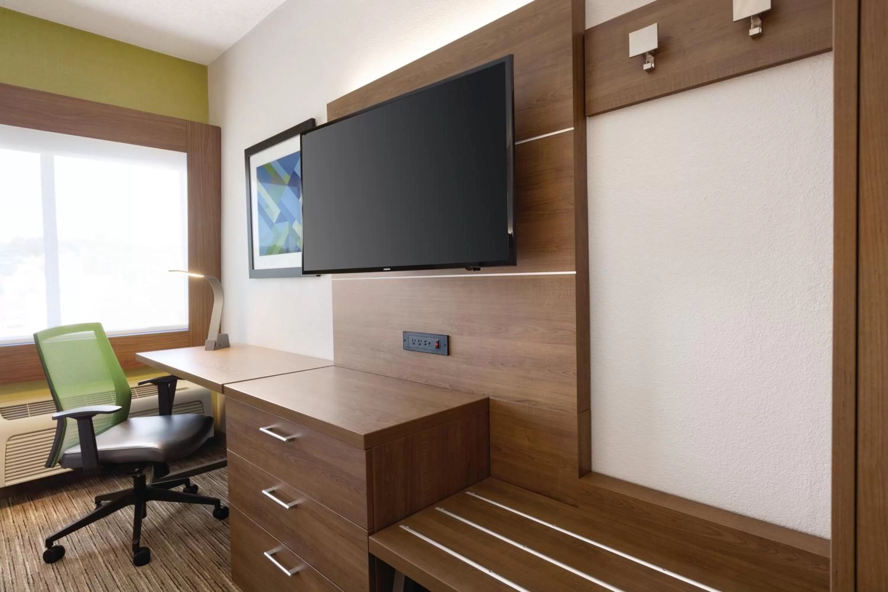 Photo of the whole room in Holiday Inn Express Hartford South - Rocky Hill by IHG