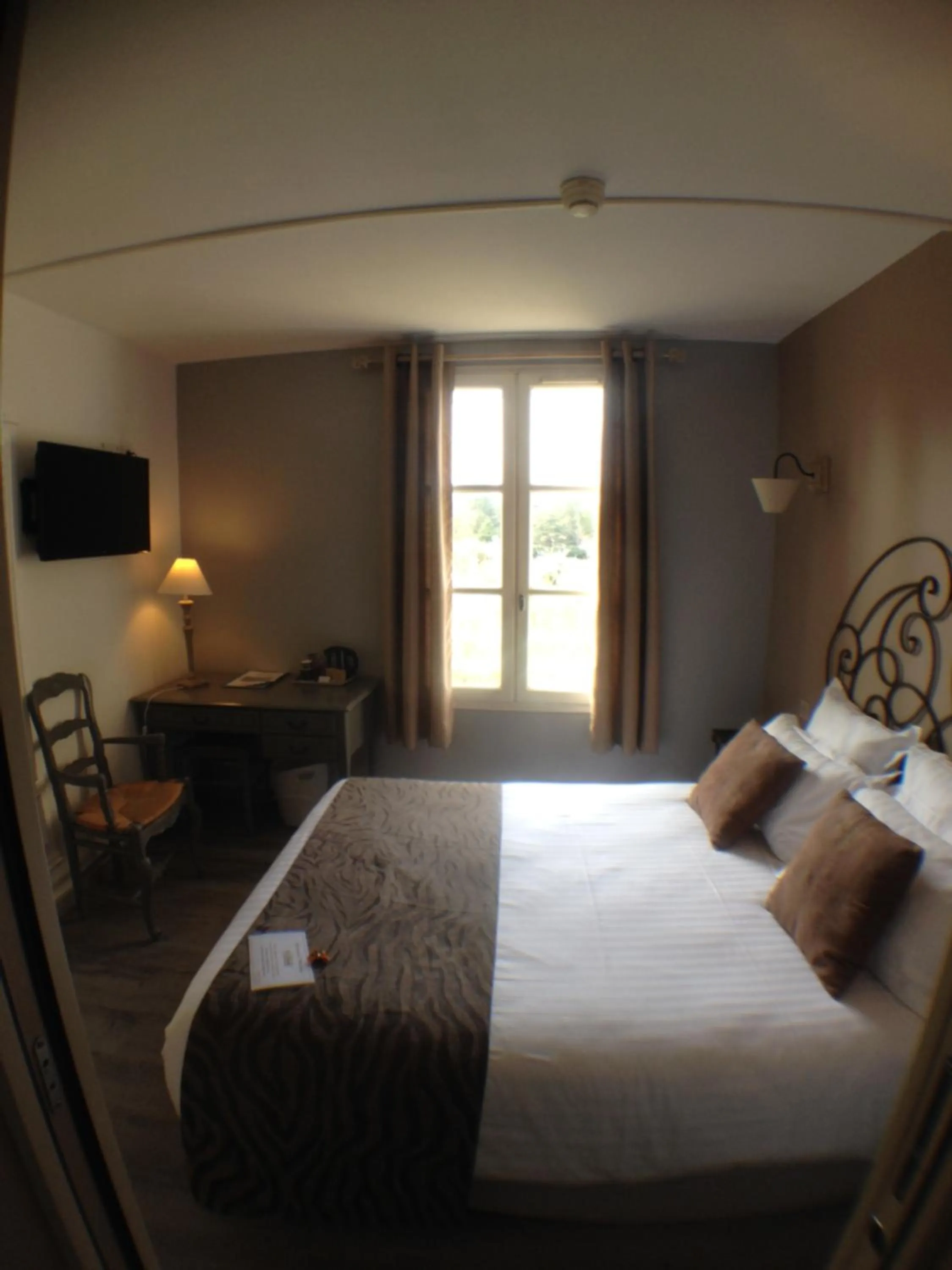 Photo of the whole room, Bed in Logis Hotel la Ferme