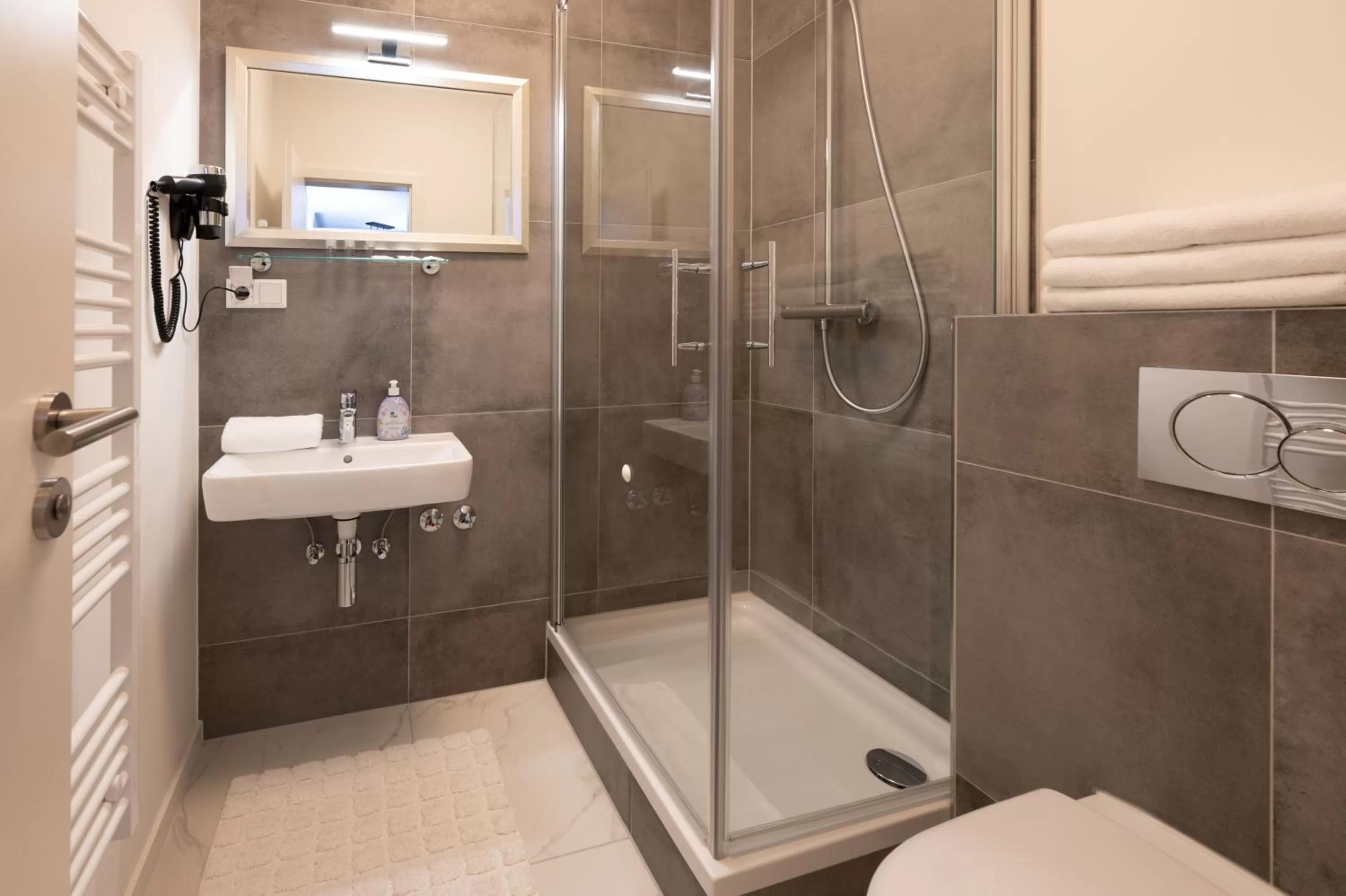 Bathroom in Hotel Burgblick