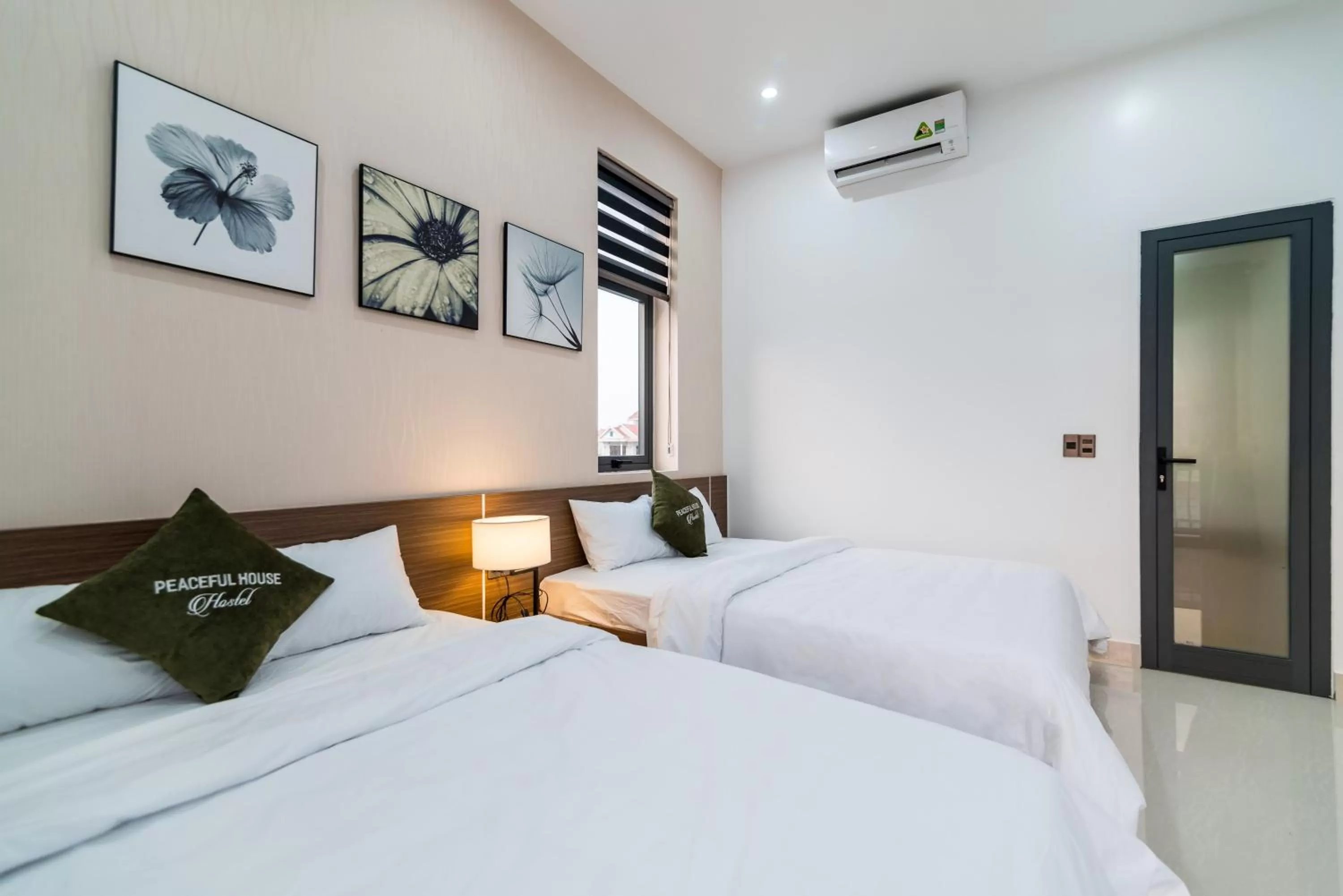 Bed in Peaceful House Hostel