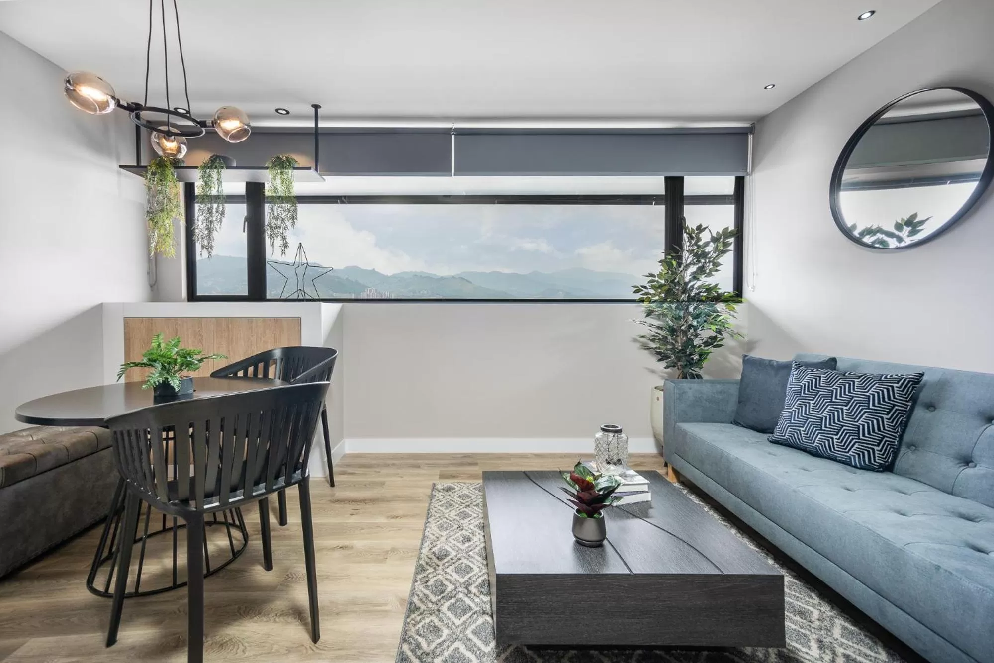 Living room in Apartamentos Go Living & Suites by HOUSY HOST