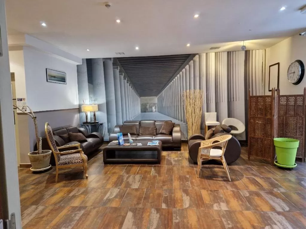 Living room in Le National Sète Centre Gare,Ascenseur