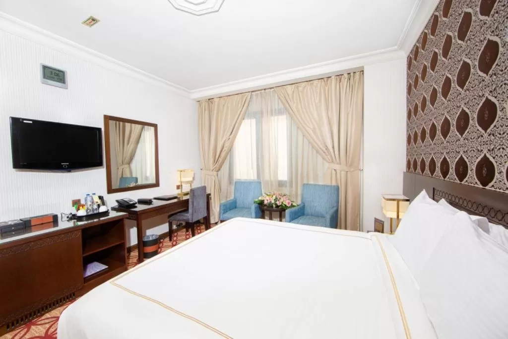 Bed in Dallah Taibah Hotel