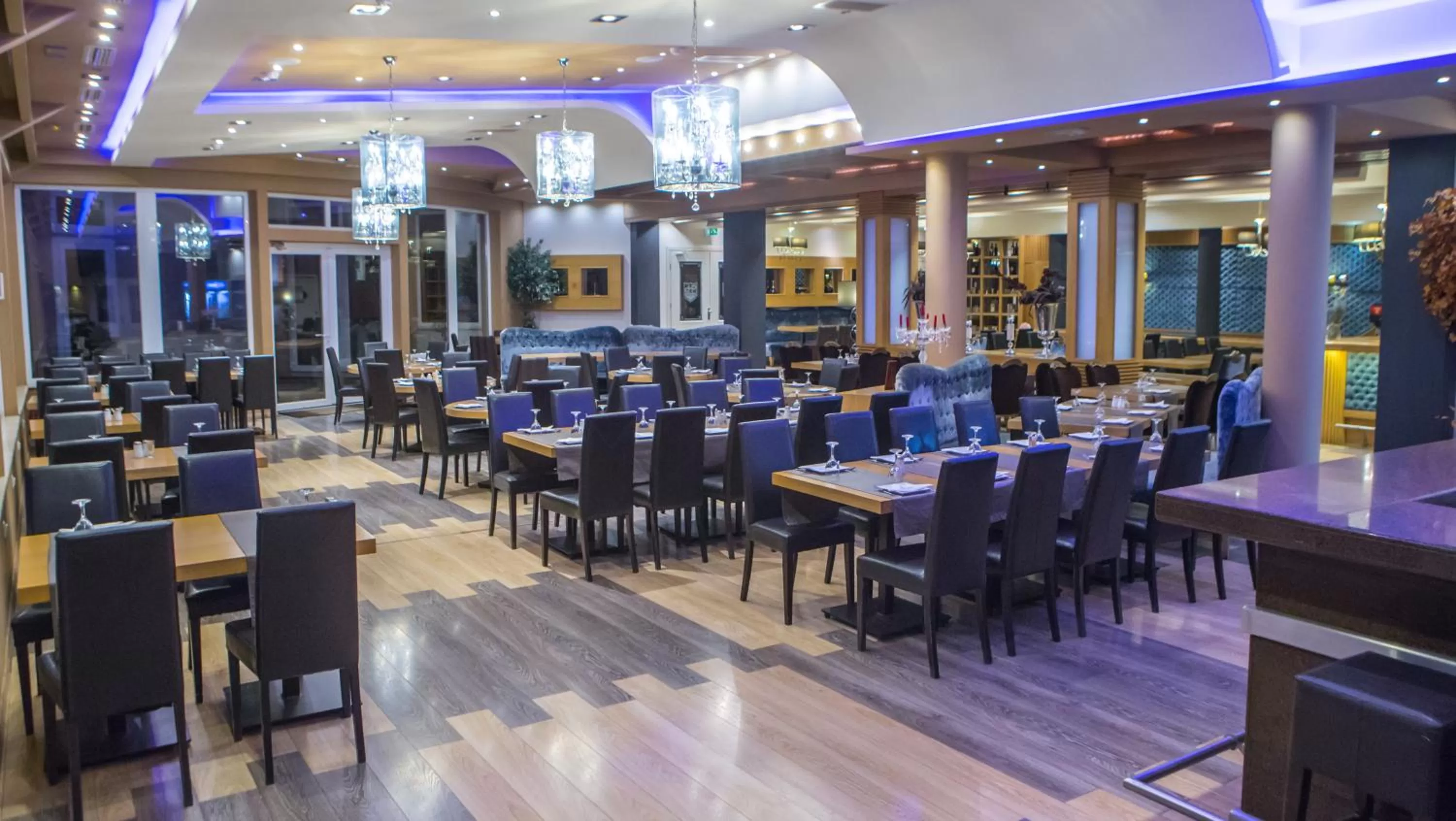 Restaurant/places to eat in Pantelidis Hotel & Spa