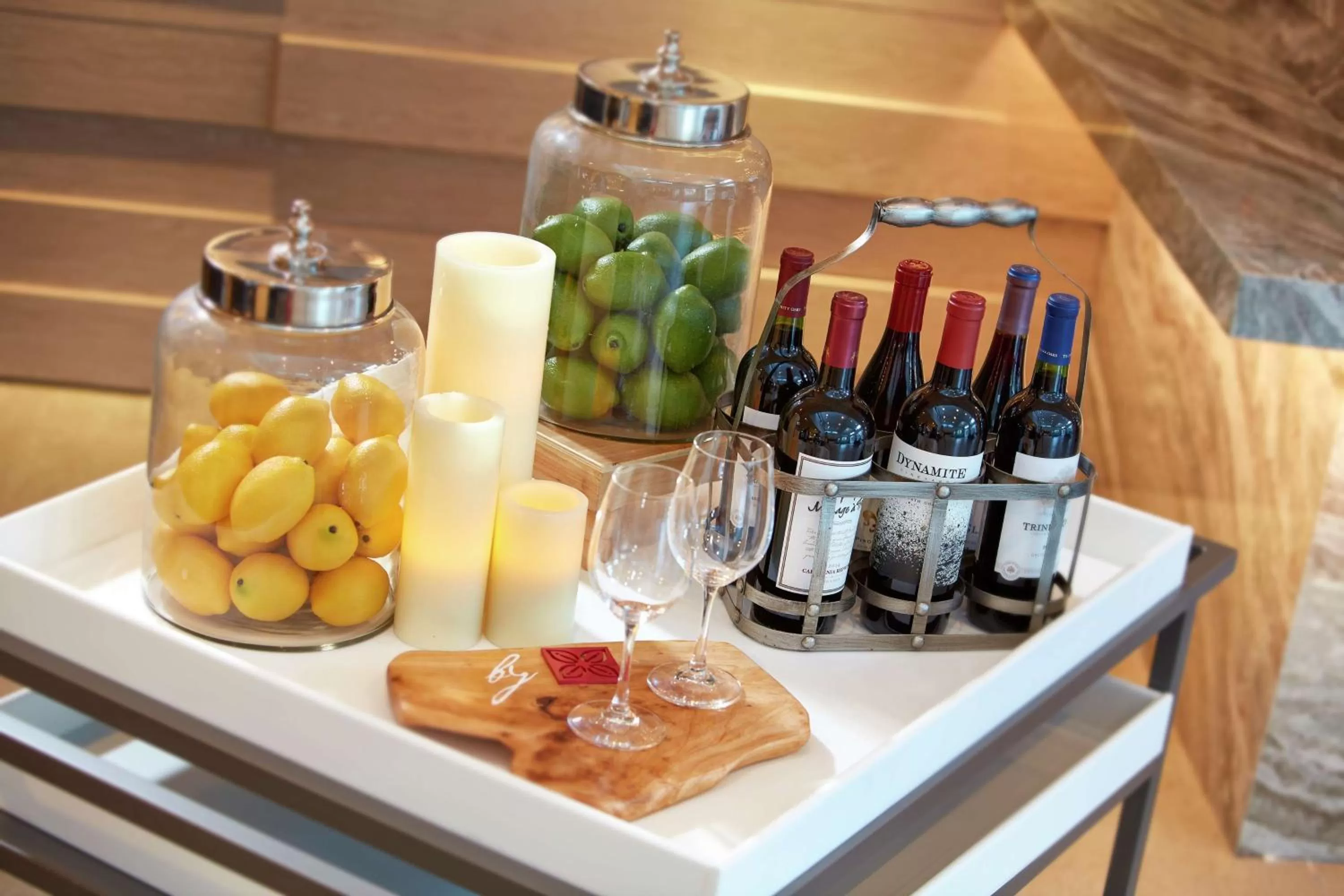 Dining area in Hilton Garden Inn San Diego Mission Valley/Stadium