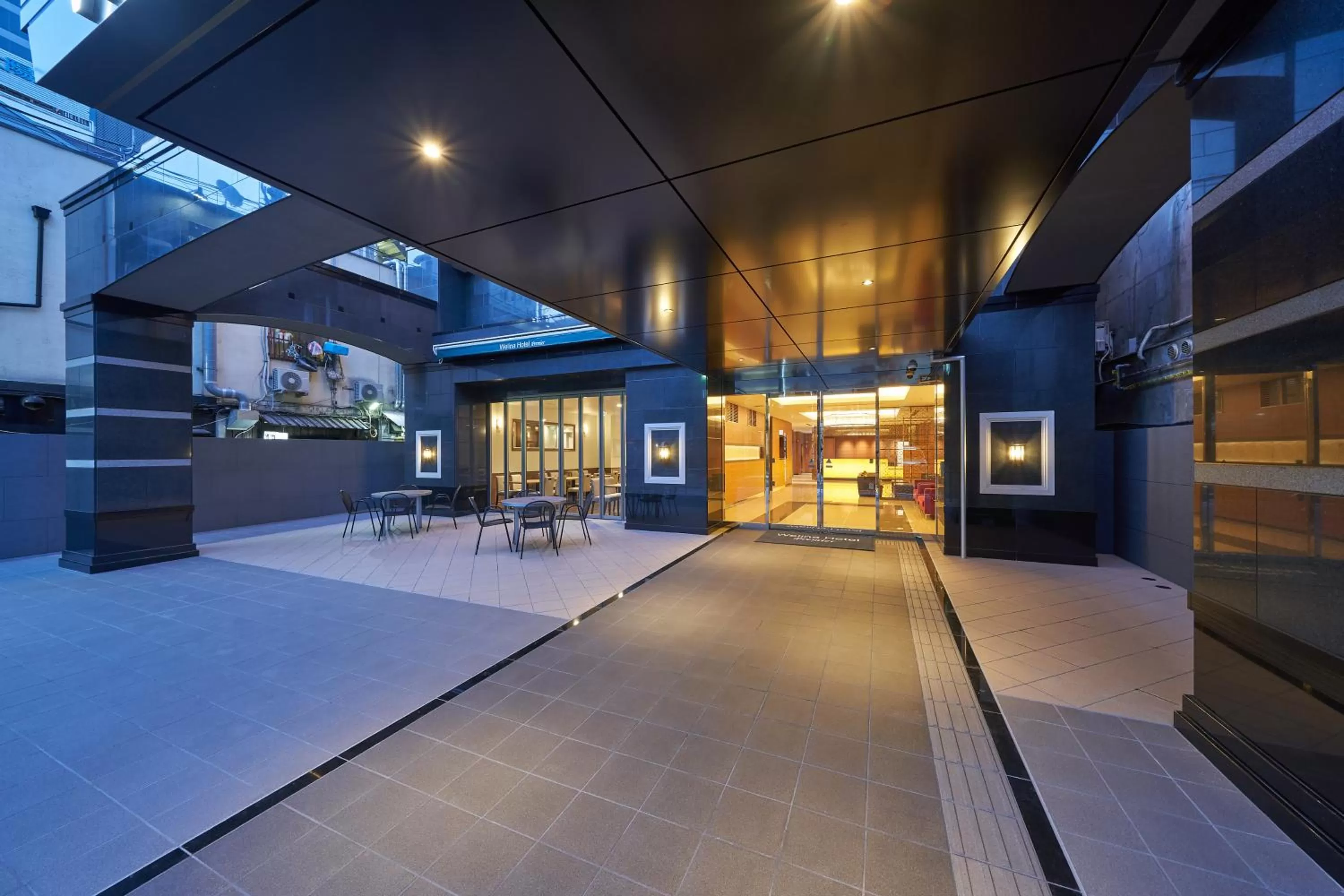 Lobby or reception in Welina Hotel Premier Shinsaibashi