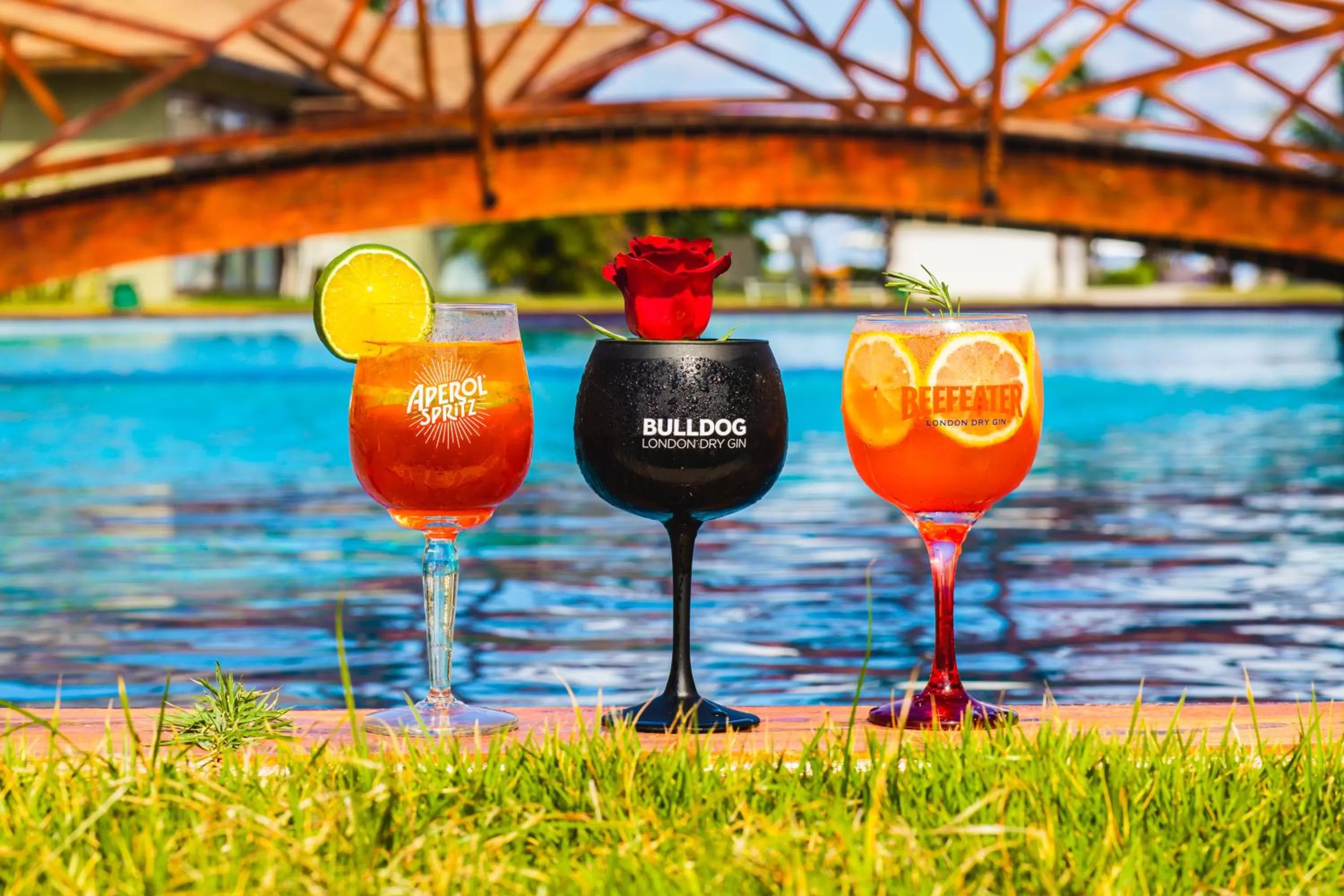 Swimming pool in Pousada Rangai