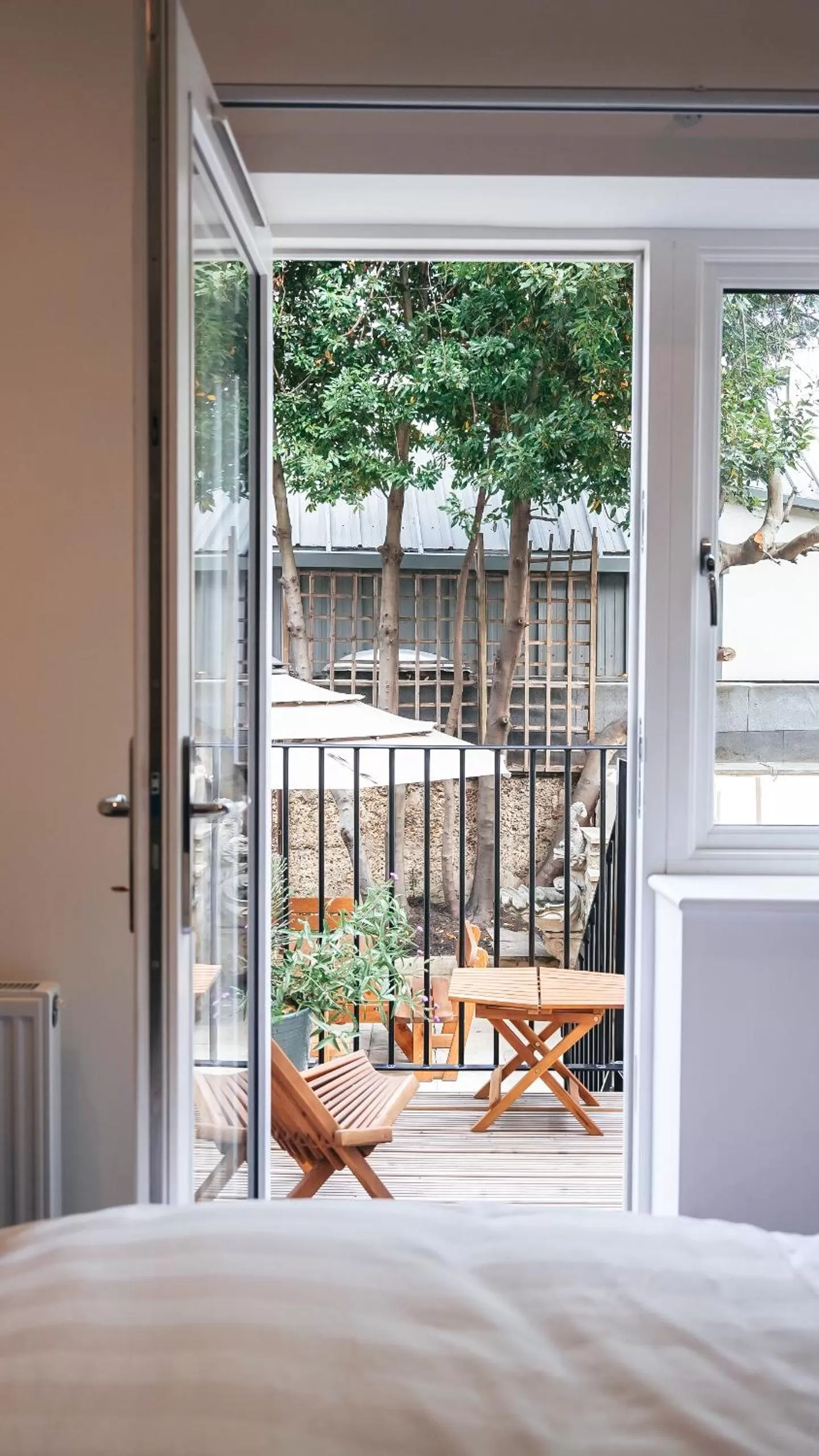 View (from property/room), Balcony/Terrace in The Avonmore Olympia