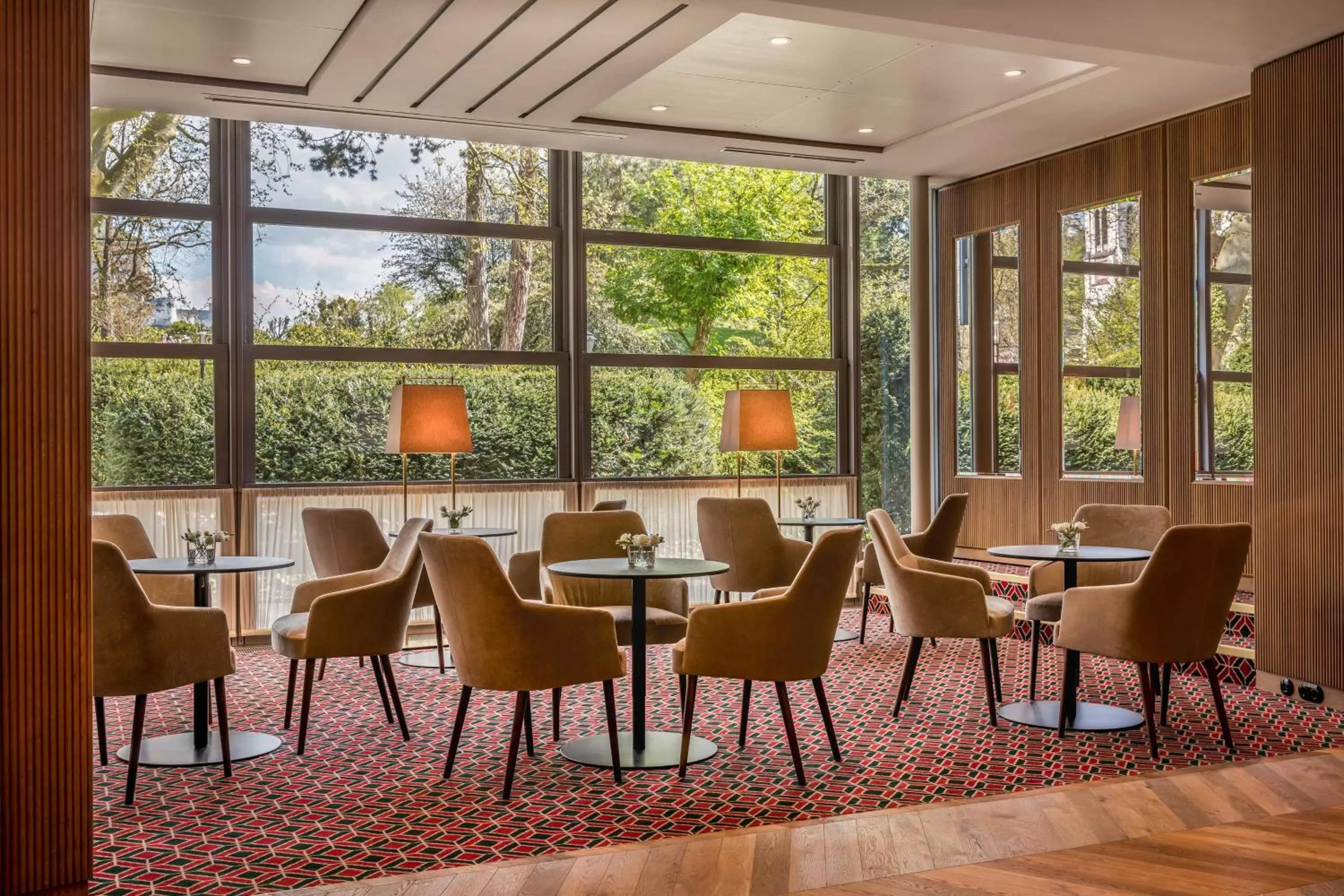 Lounge or bar in Sheraton Grand Salzburg