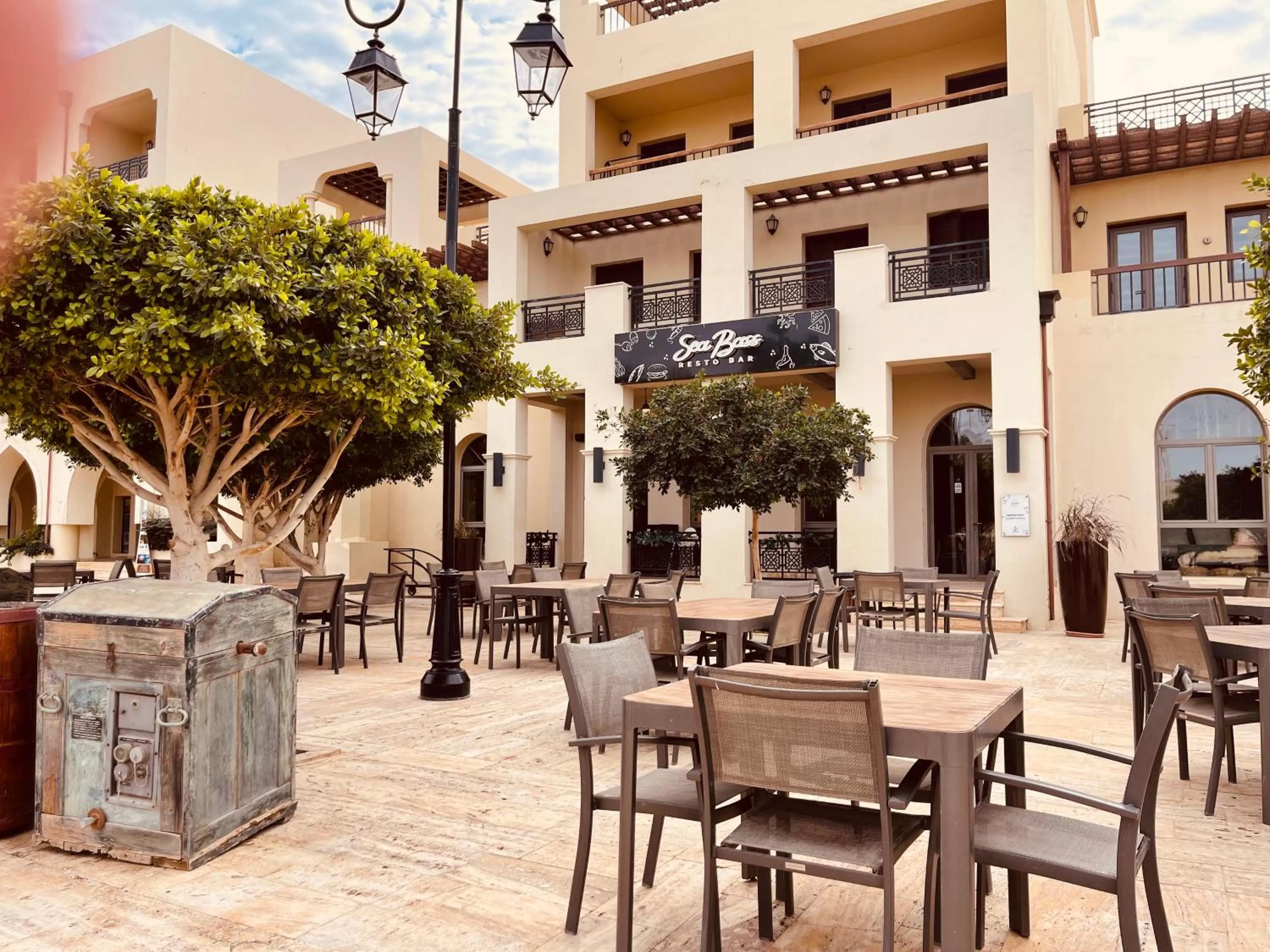 Restaurant/places to eat in Tala Bay Residence - Families Only