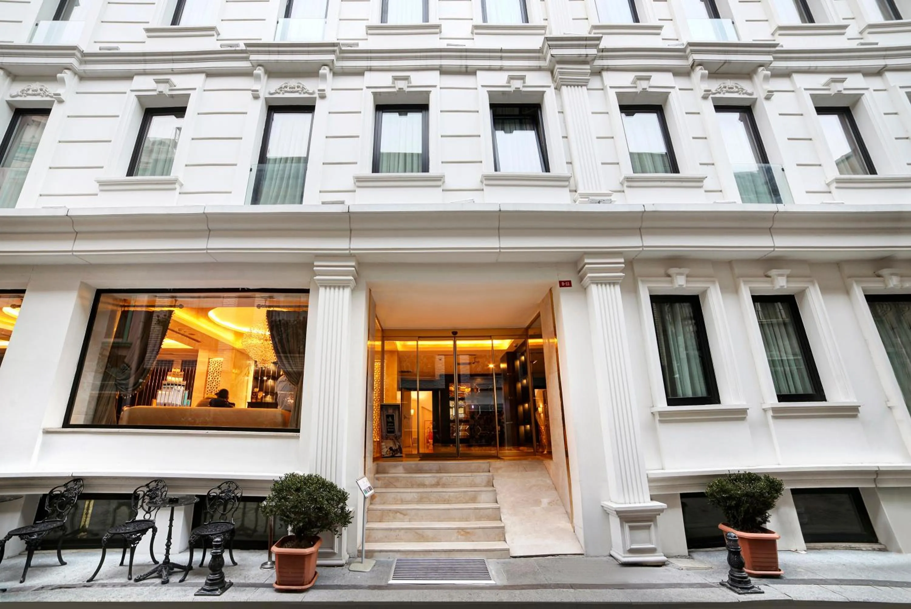 Facade/entrance in Great Fortune Hotel & Spa