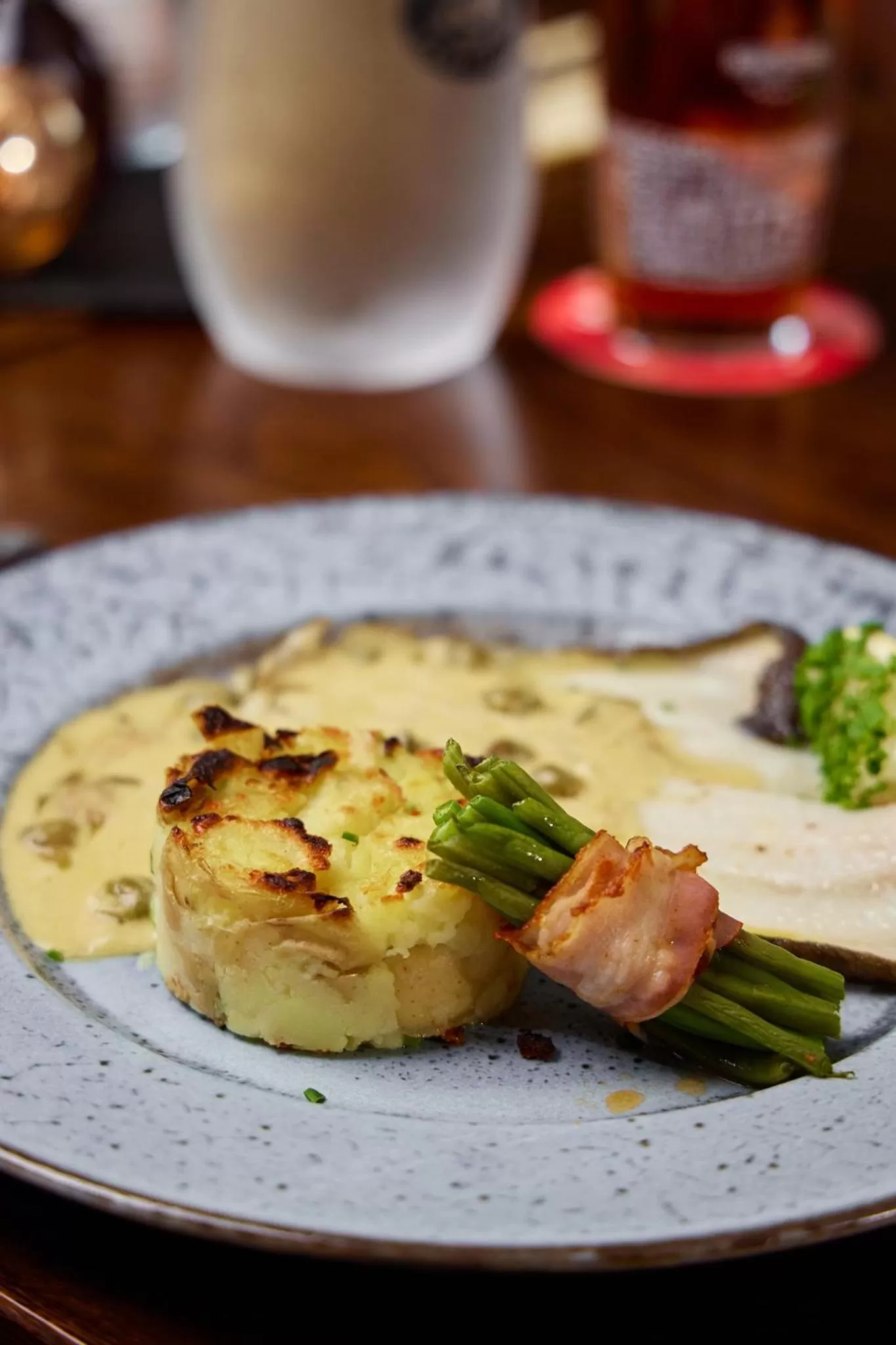 Restaurant/places to eat in The Ribchester Arms