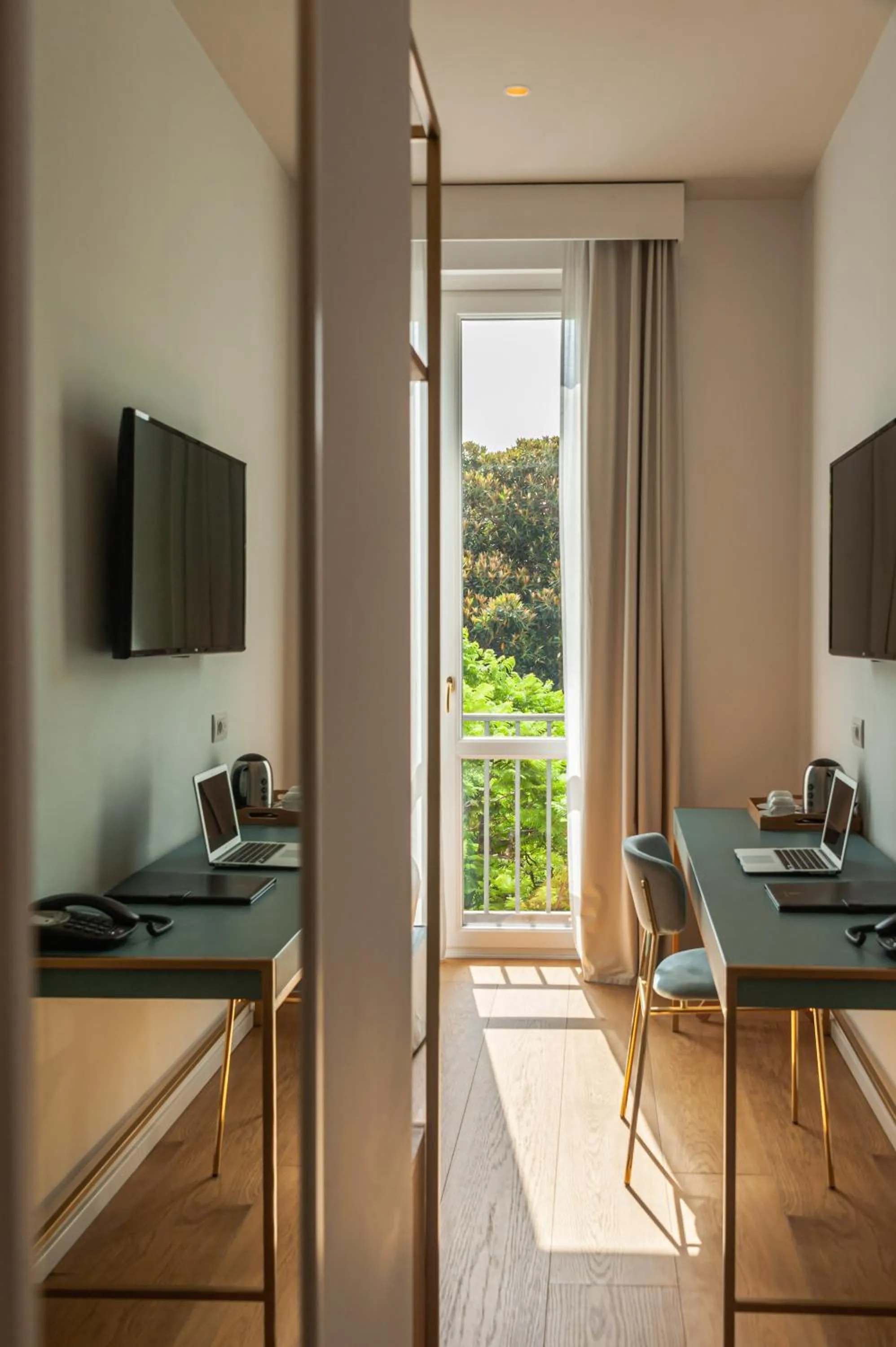 TV and multimedia in Hotel Aristeo