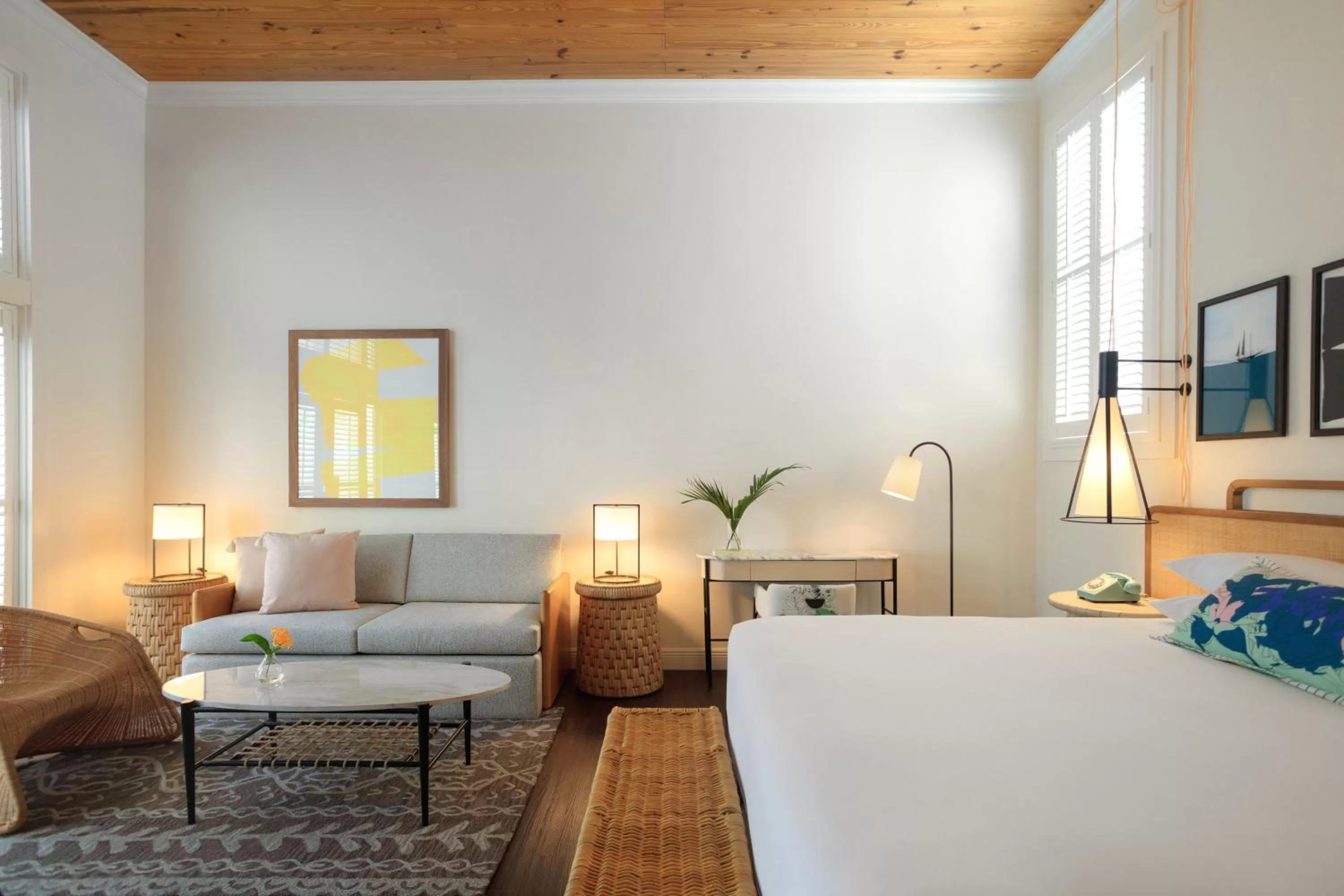 One-Bedroom King Suite in Kimpton Ella's Cottages, an IHG Hotel