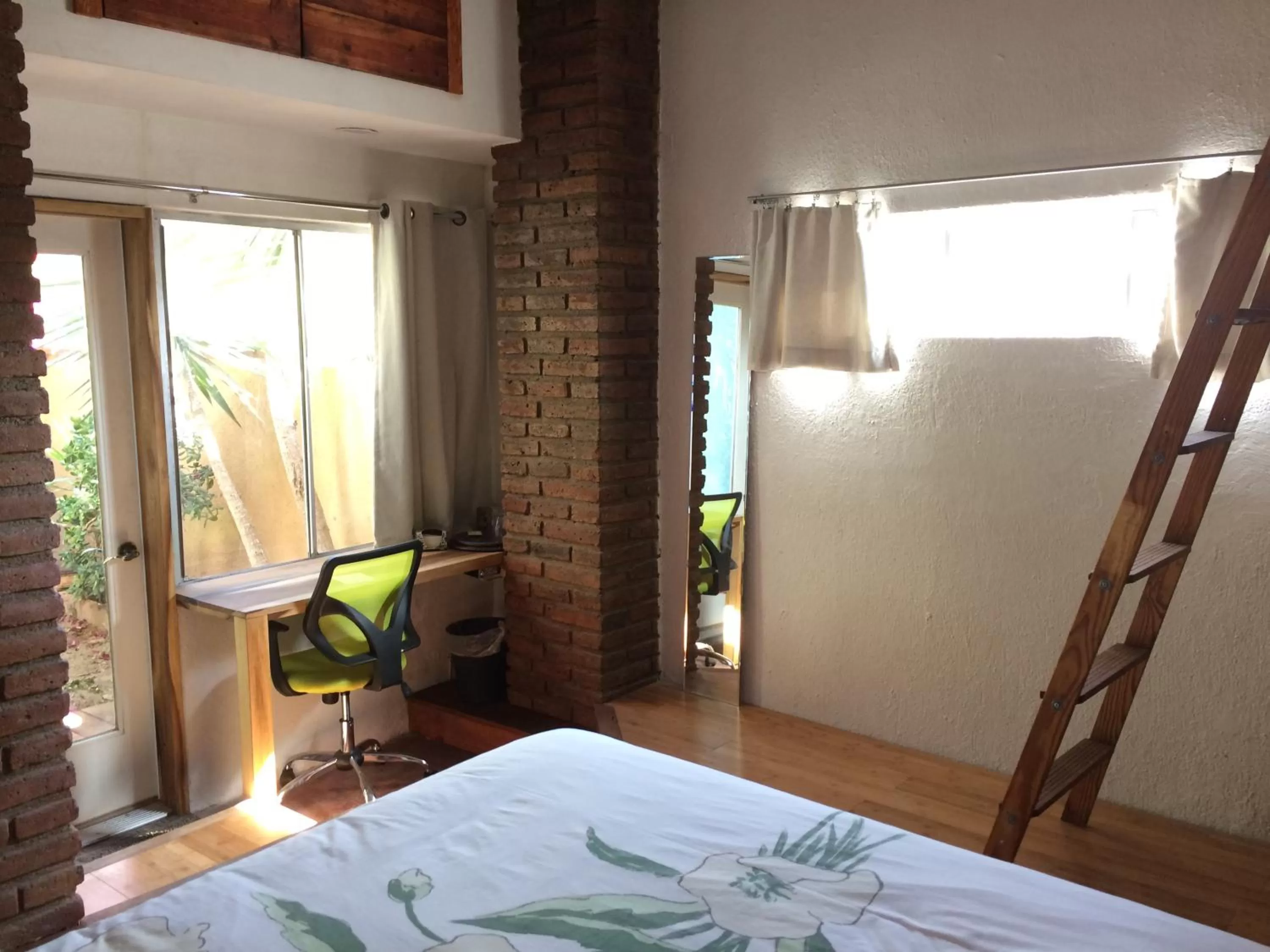 Bedroom, Bed in B&B Oui Madame