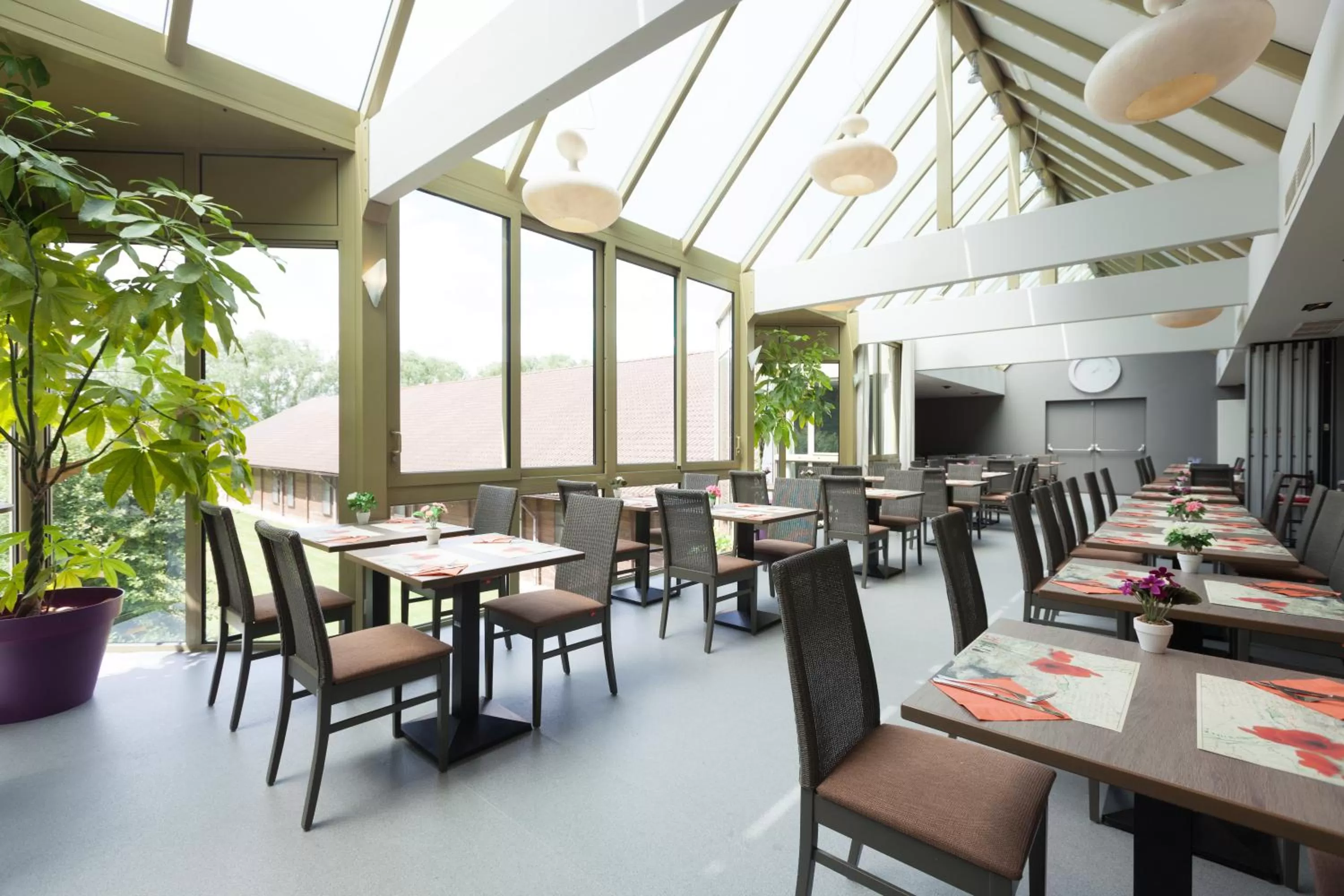 Restaurant/places to eat in Flanders Lodge Hotel