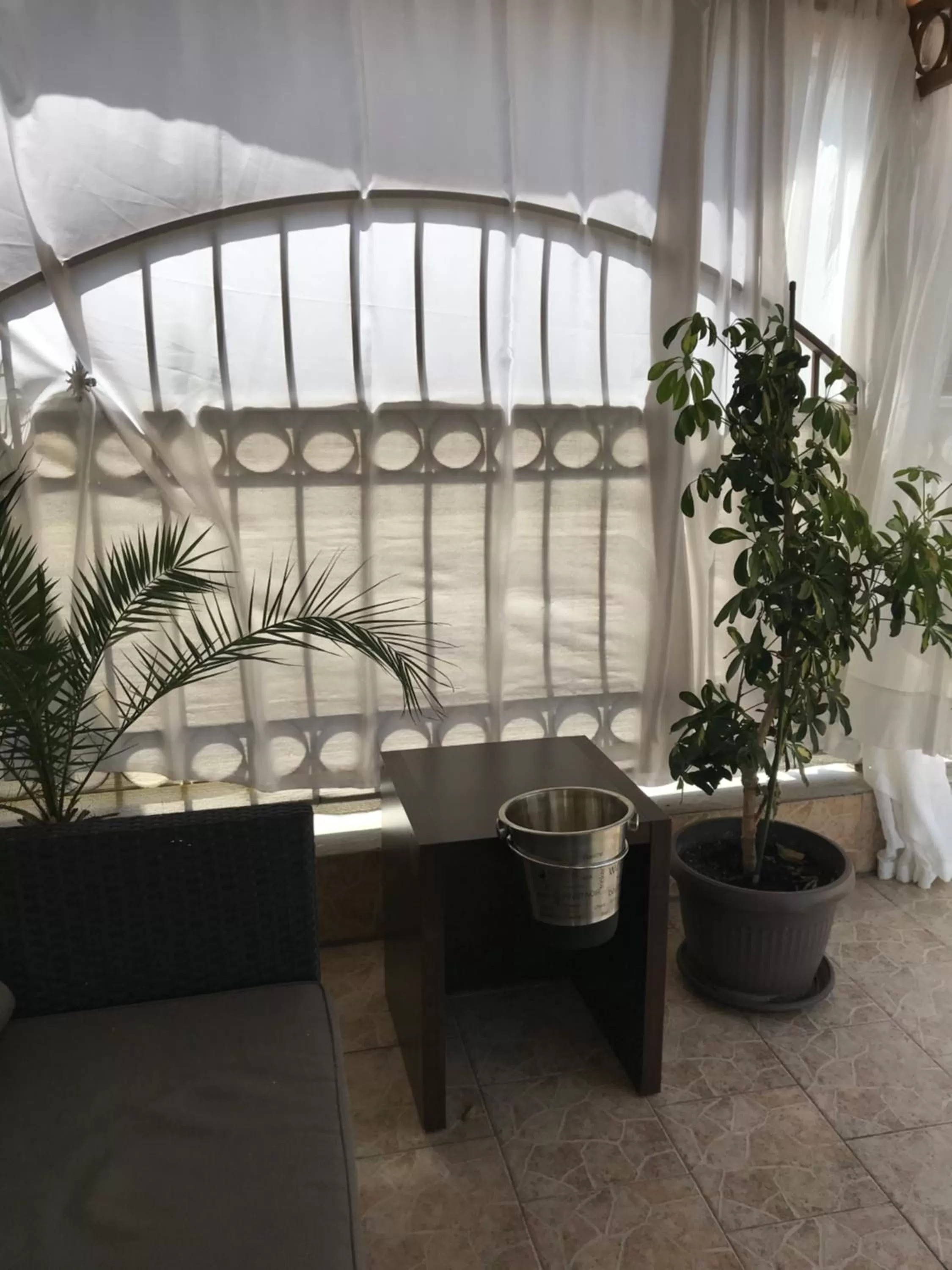 Balcony/Terrace in White Rose Guest Rooms