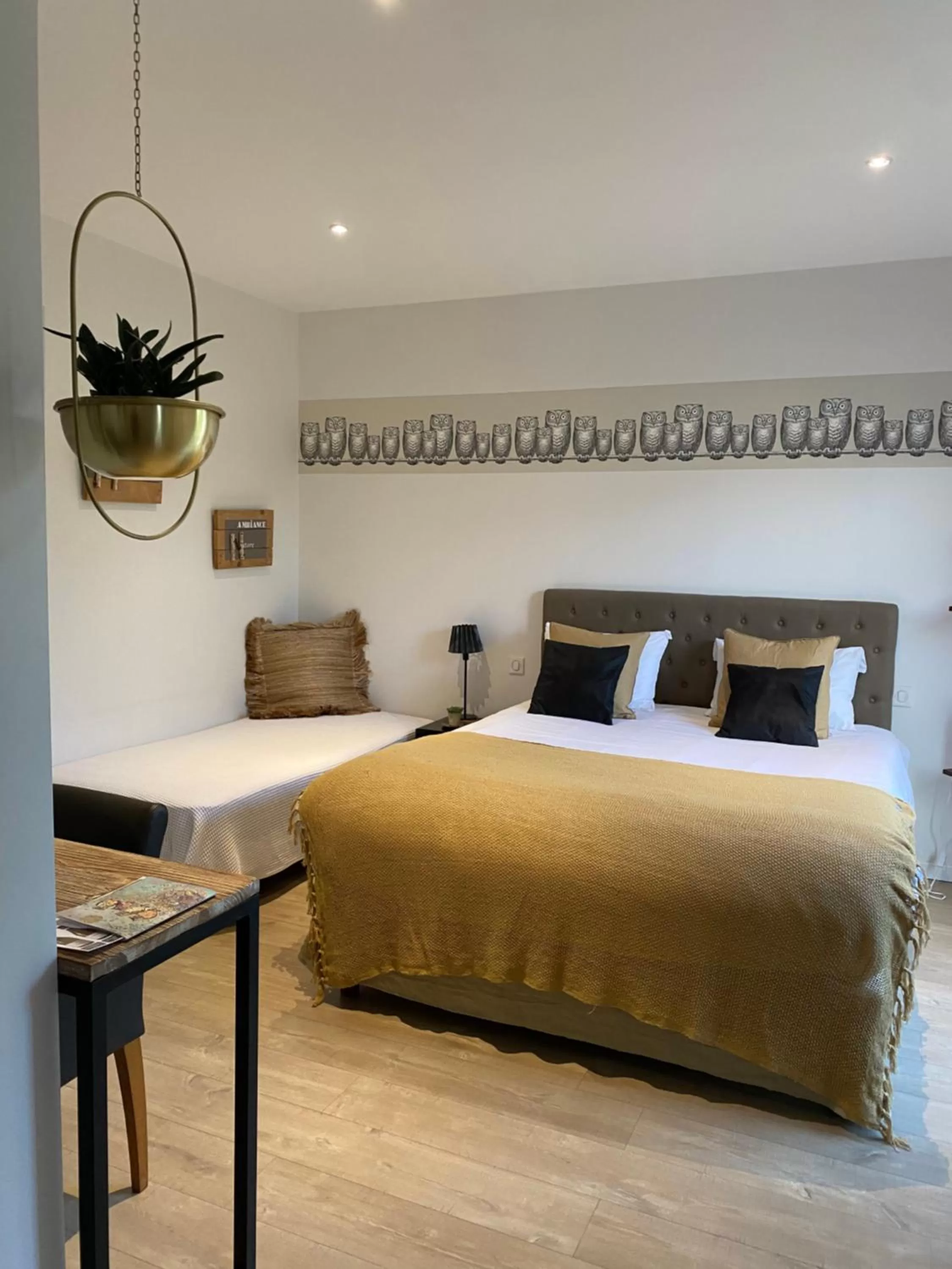 Bedroom in Le Temps des Hôtes