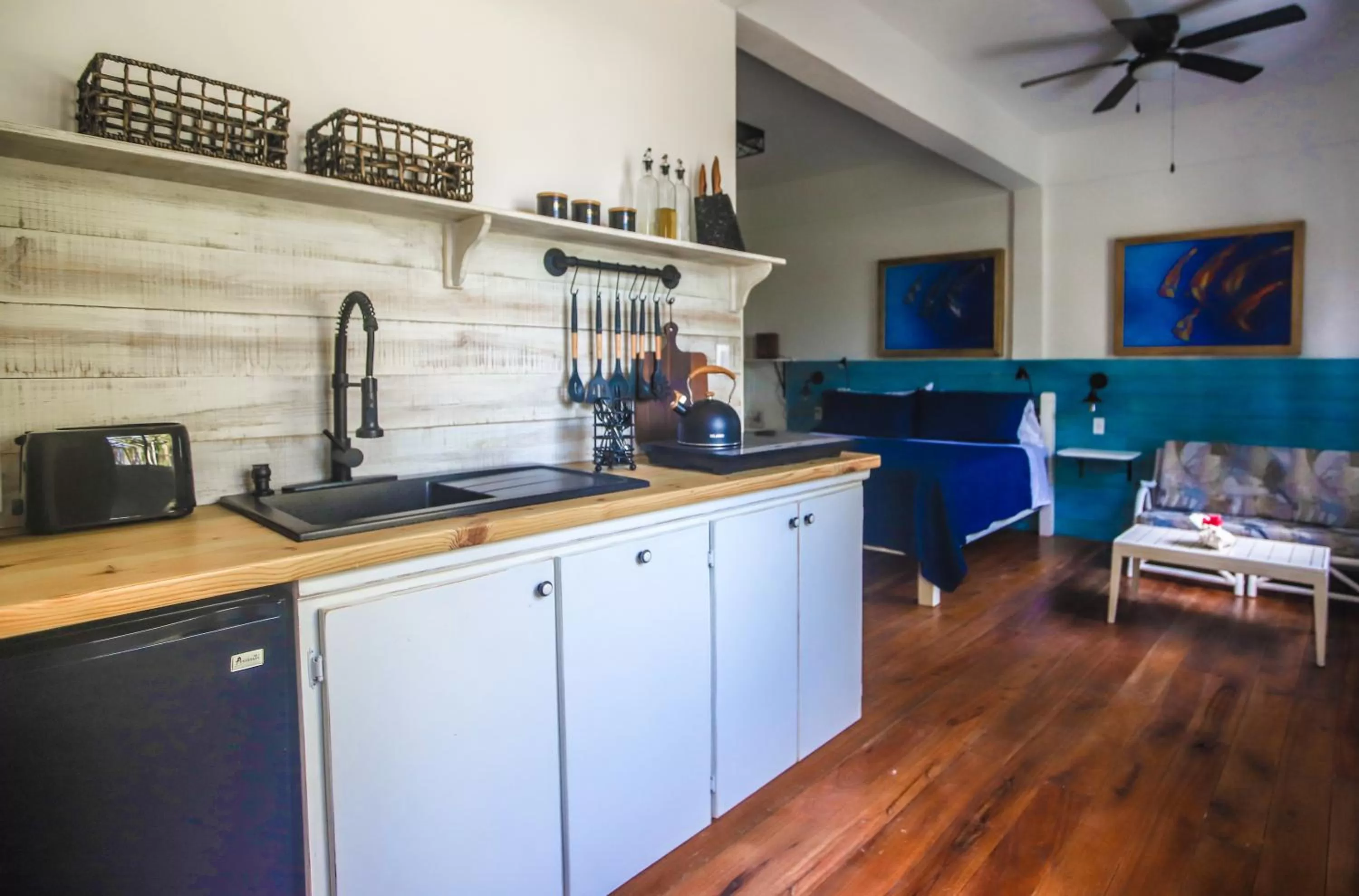 Bedroom in Treetops Hotel