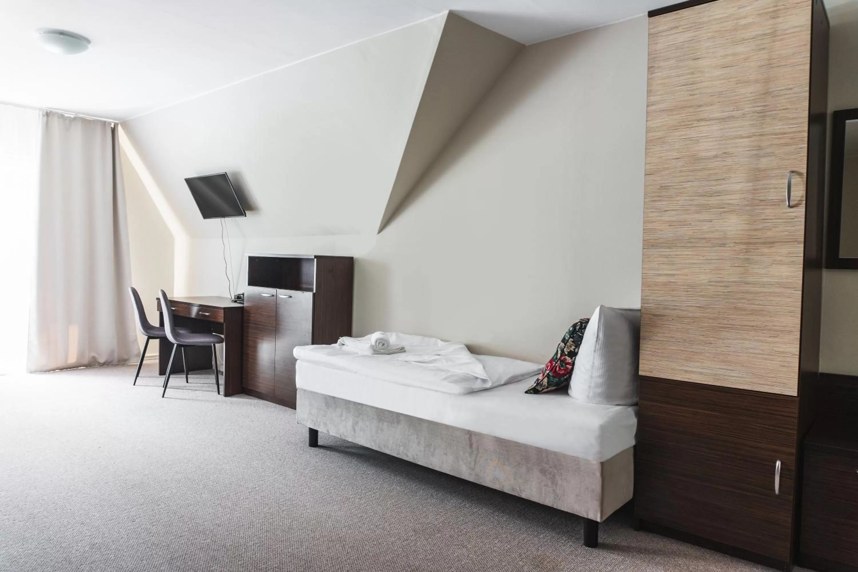 Photo of the whole room, Bed in Perła Świeradowa