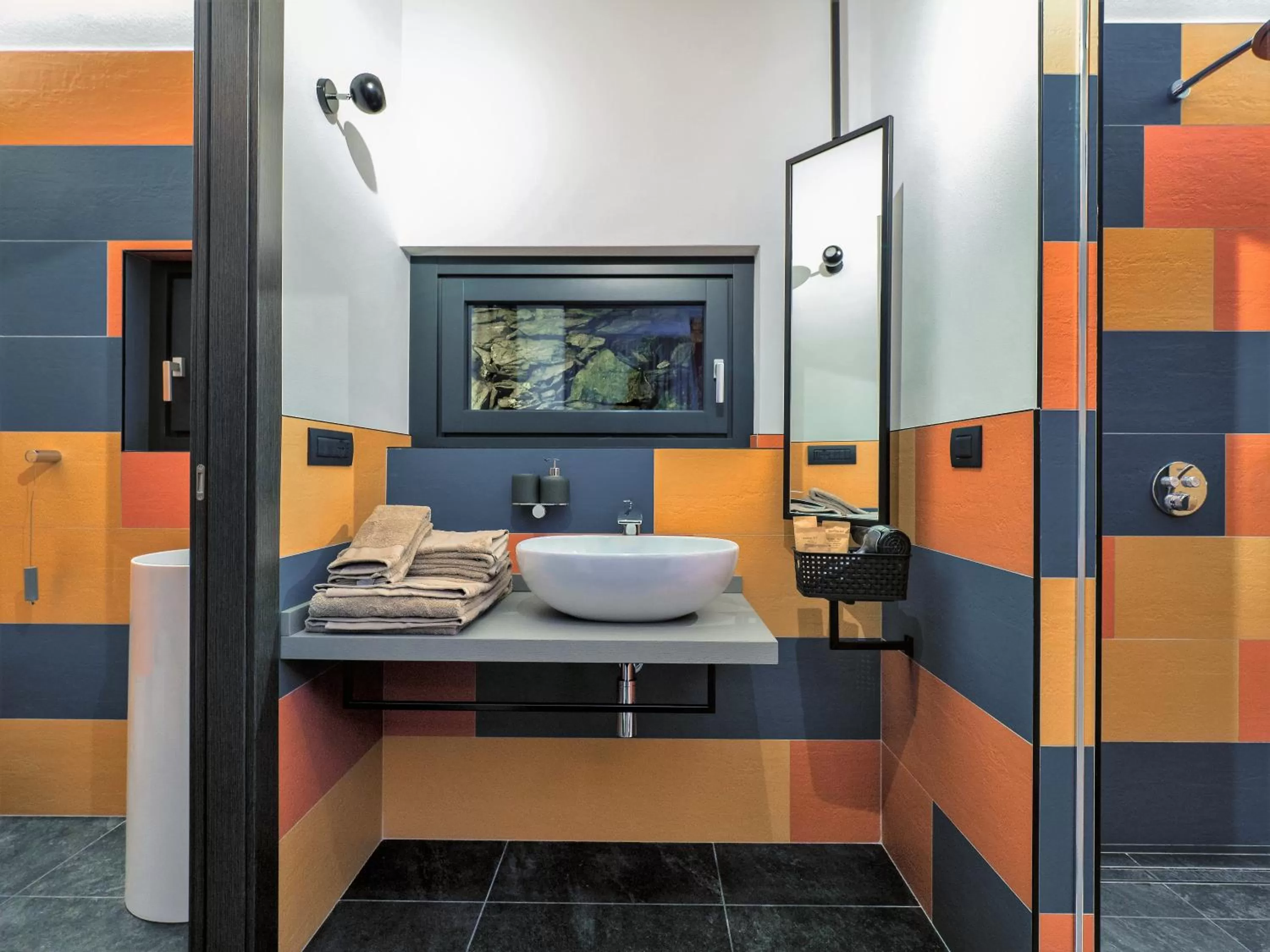 Bathroom, Bed in Cà Rossa #panoramic suite