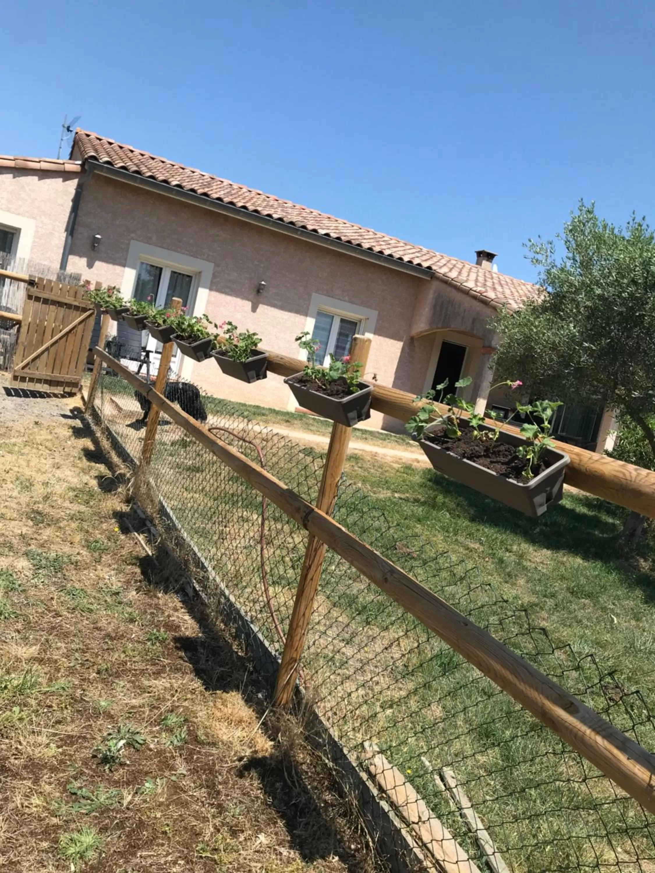 Property building in chambres d'hotes Labatut