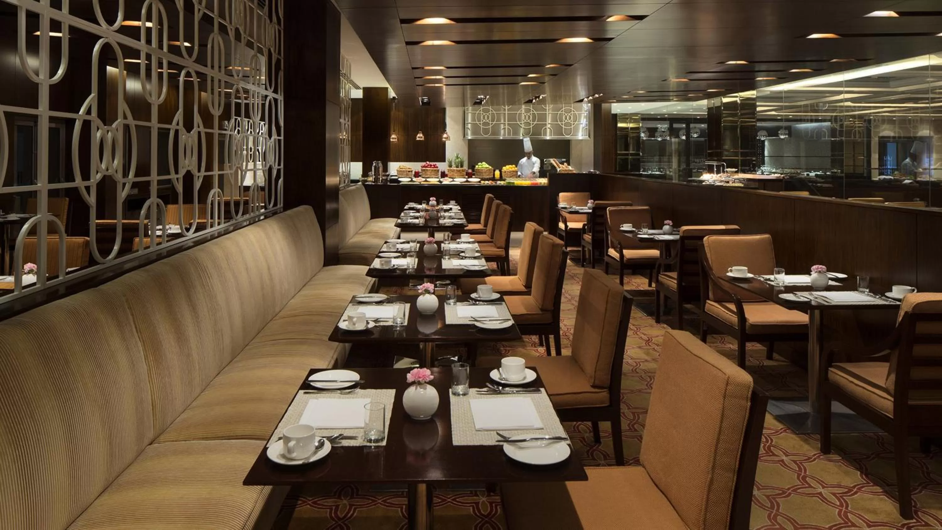 Restaurant/places to eat in InterContinental Bahrain by IHG