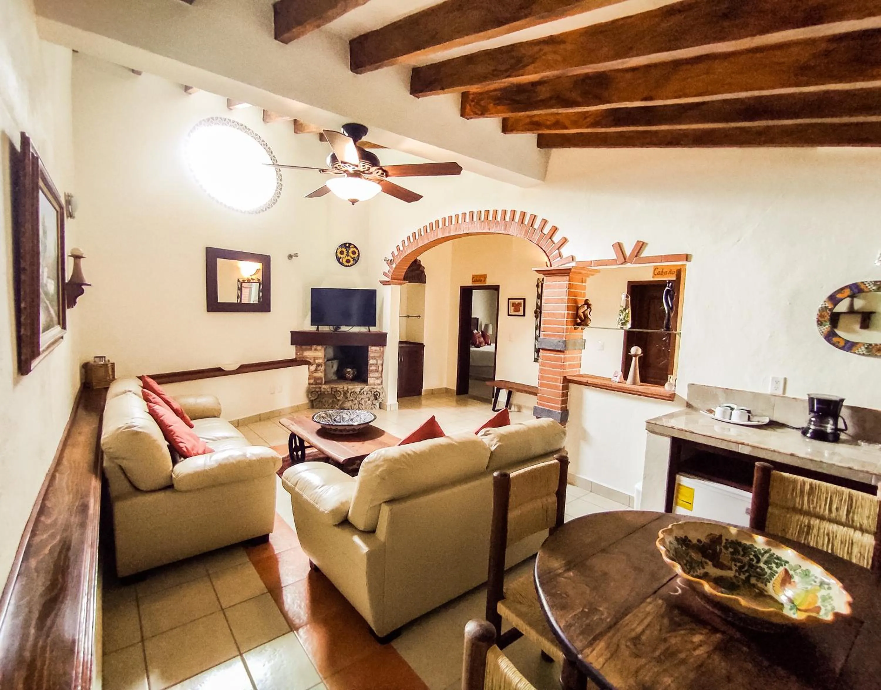 Coffee/tea facilities in La Buena Vibra Wellness Resort & Spa